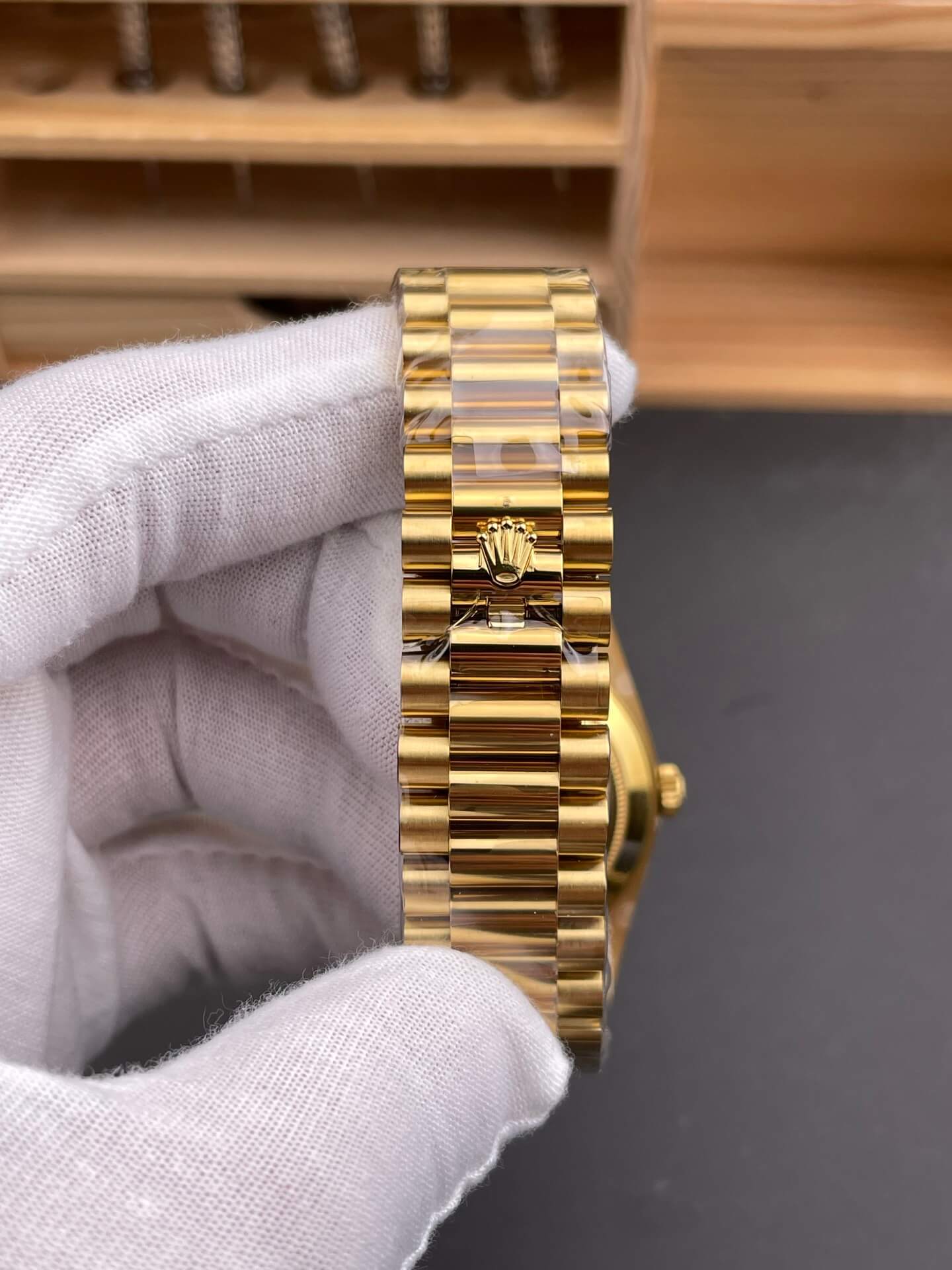 Rolex Replica Day-Date High Quality Watch Gain Weight Version 228238-0006