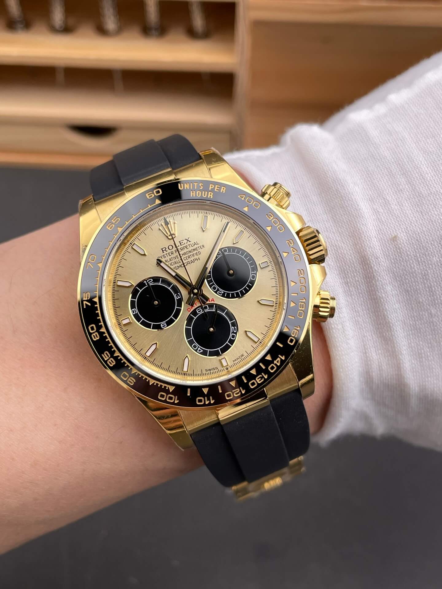 Rolex Replica Cosmograph Daytona High Quality Watch 126518LN-0012