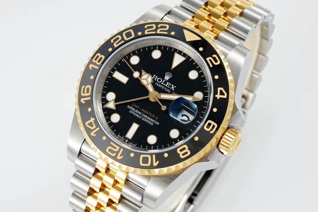 Rolex Replica GMT-Master II High Quality Watch 126713GRNR-0001 Rolex Replica GMT-Master II High Quality Watch 126713GRNR-0001