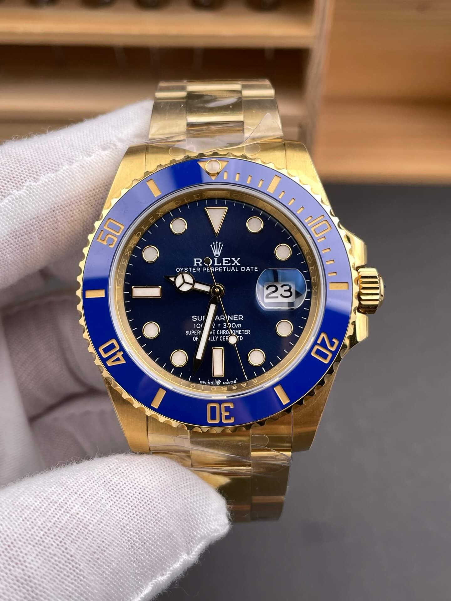 Rolex Replica Submariner Date High Quality Watch 126618LB-0002