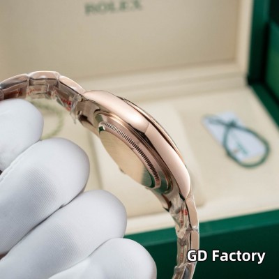 Rolex Replica Cosmograph Daytona Watch 126505-0002