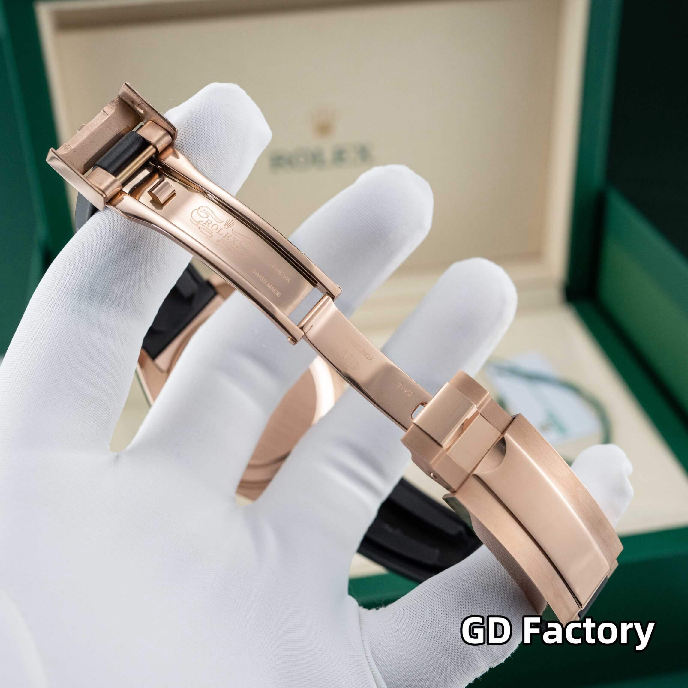 Rolex Replica Cosmograph Daytona Watch 126515LN-0008