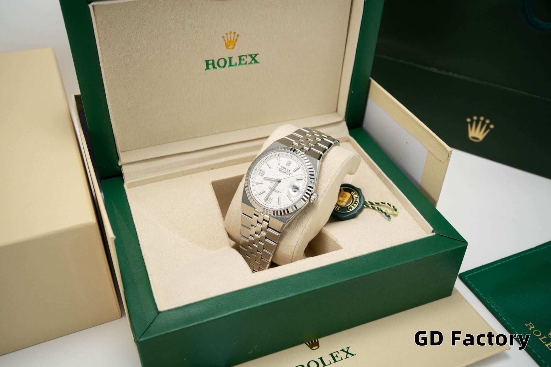 Rolex Replica Land-Dweller Watch 127334-0001