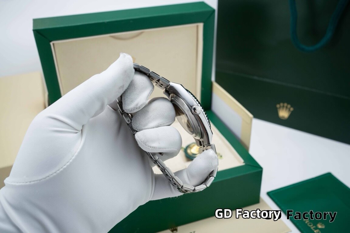 Rolex Replica Land-Dweller Watch 127386TBR-0001