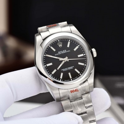 Rolex Replica Oyster Perpetual 39MM Watch 114300-0005