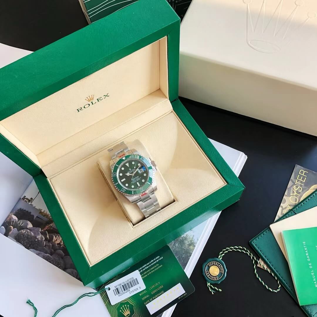 Rolex Replica Submariner Date Watch 116610LV