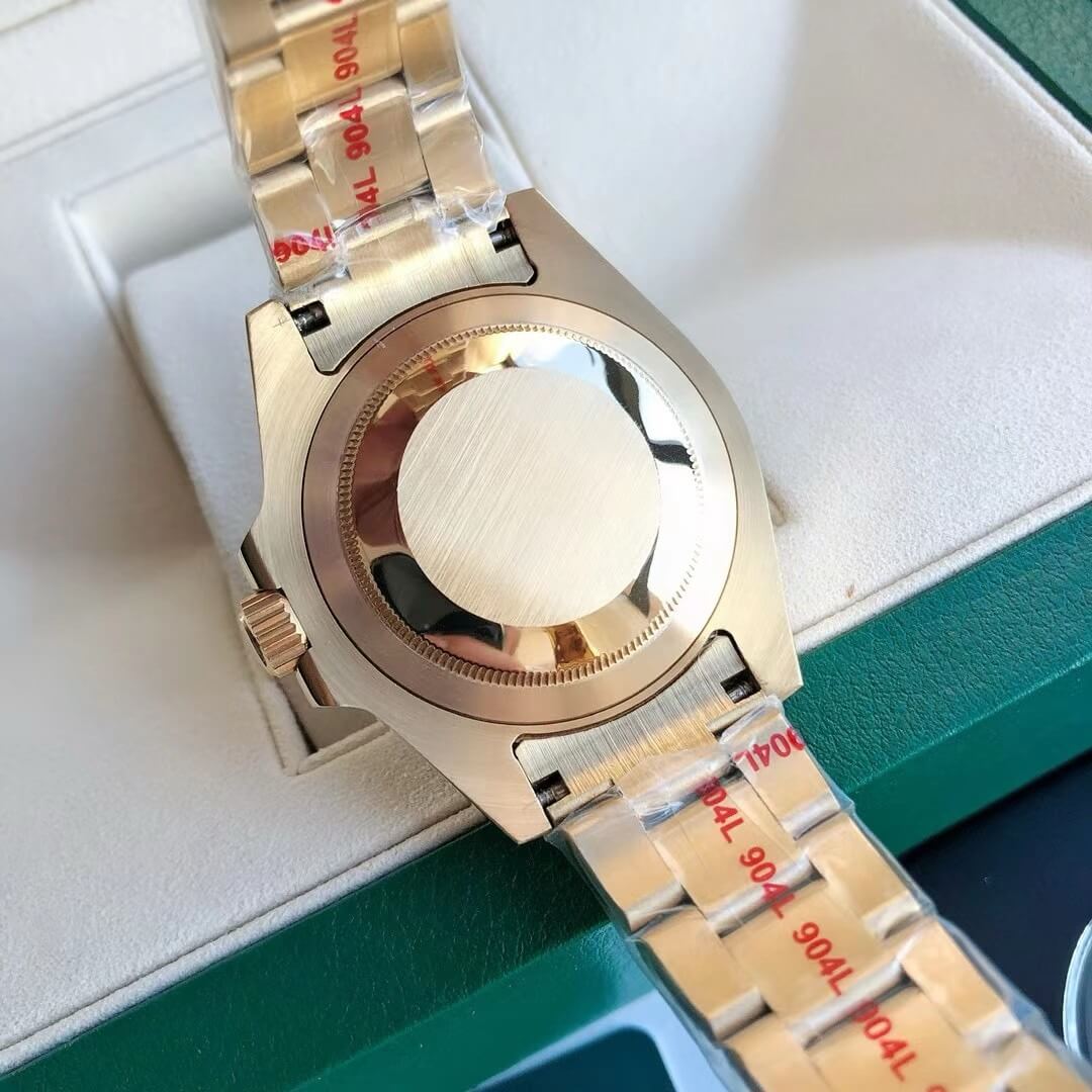Rolex Replica Submariner Date Watch 126618LN
