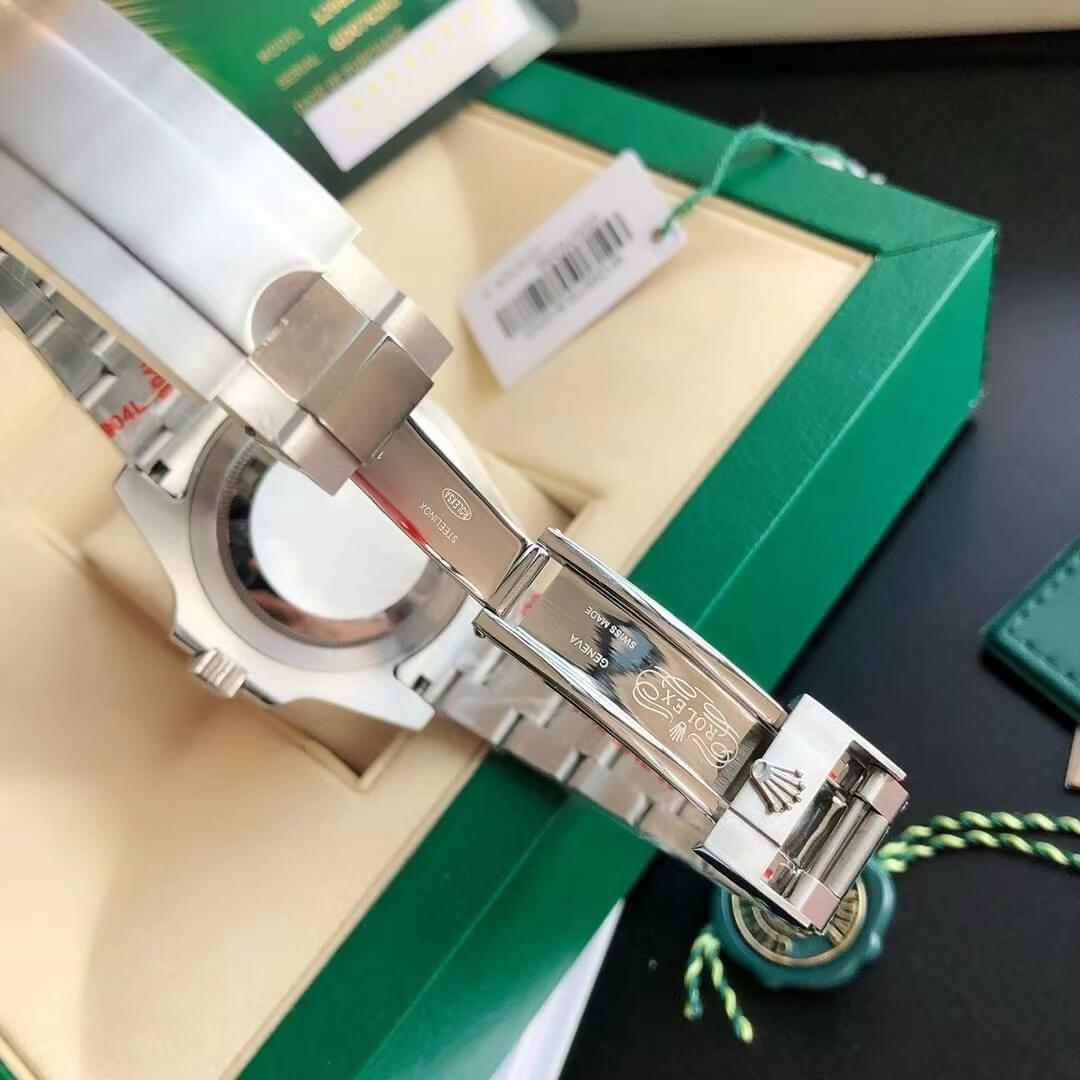 Rolex Replica Submariner Date Watch 126619LB