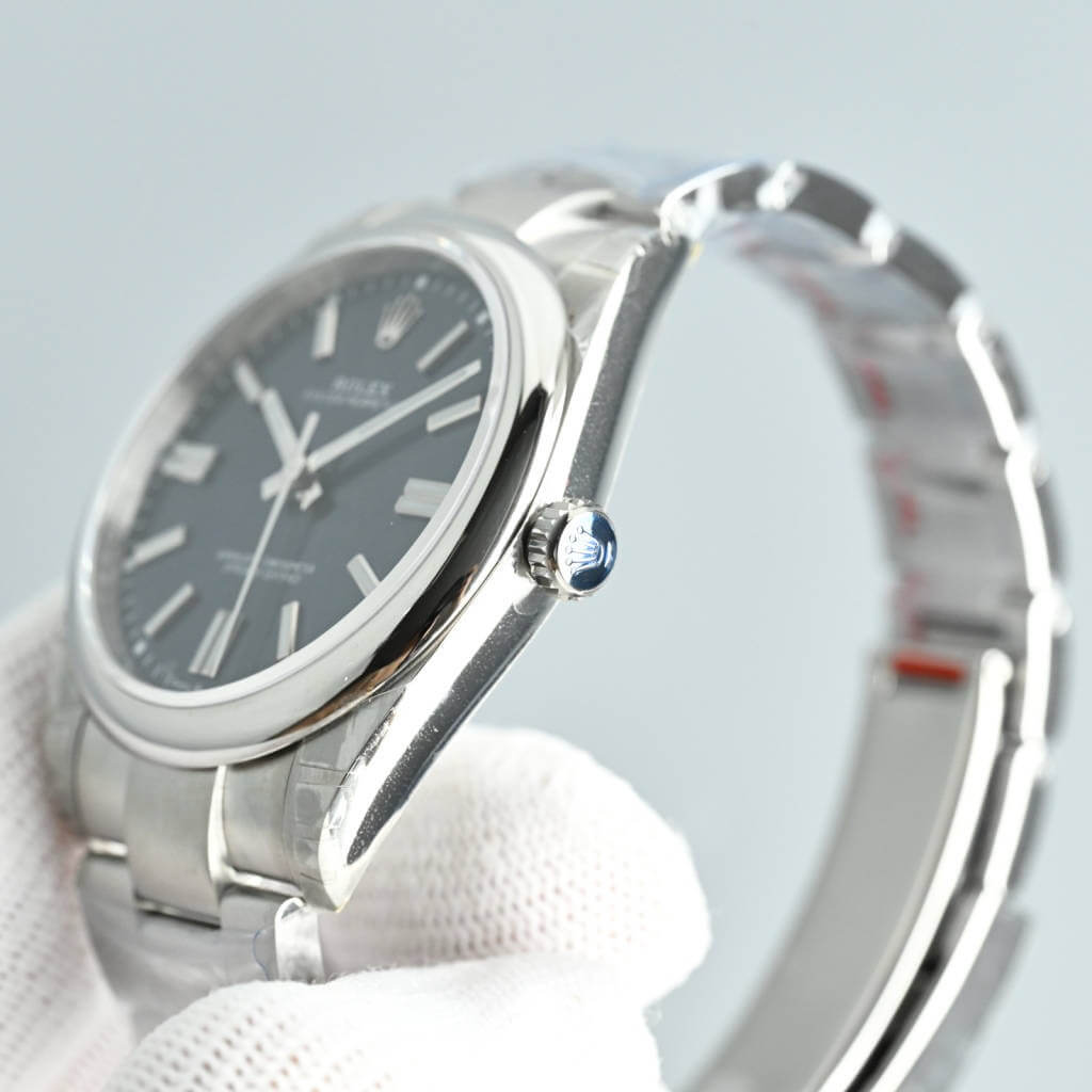 Rolex Replica Oyster Perpetual 41MM Super Clone Watch 124300-0003