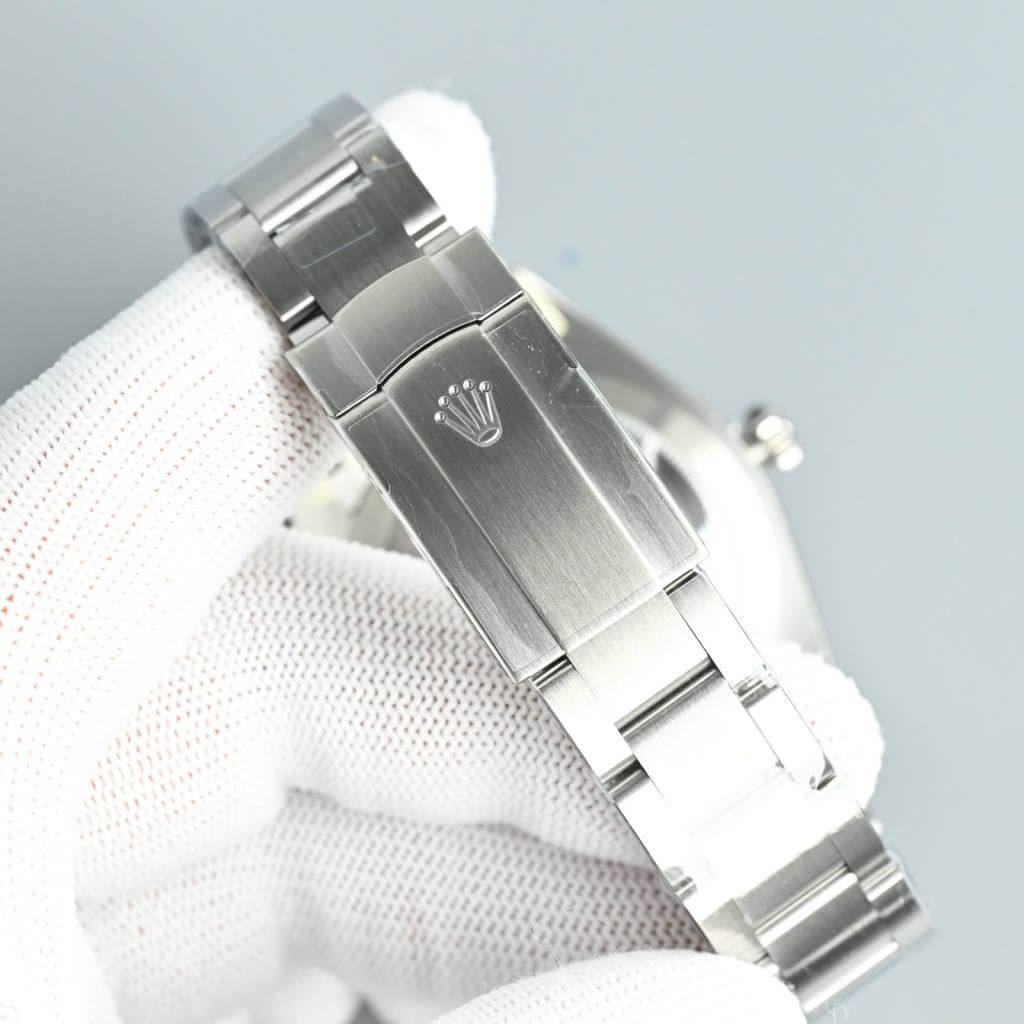 Rolex Replica Oyster Perpetual 41MM Super Clone Watch 124300-0004