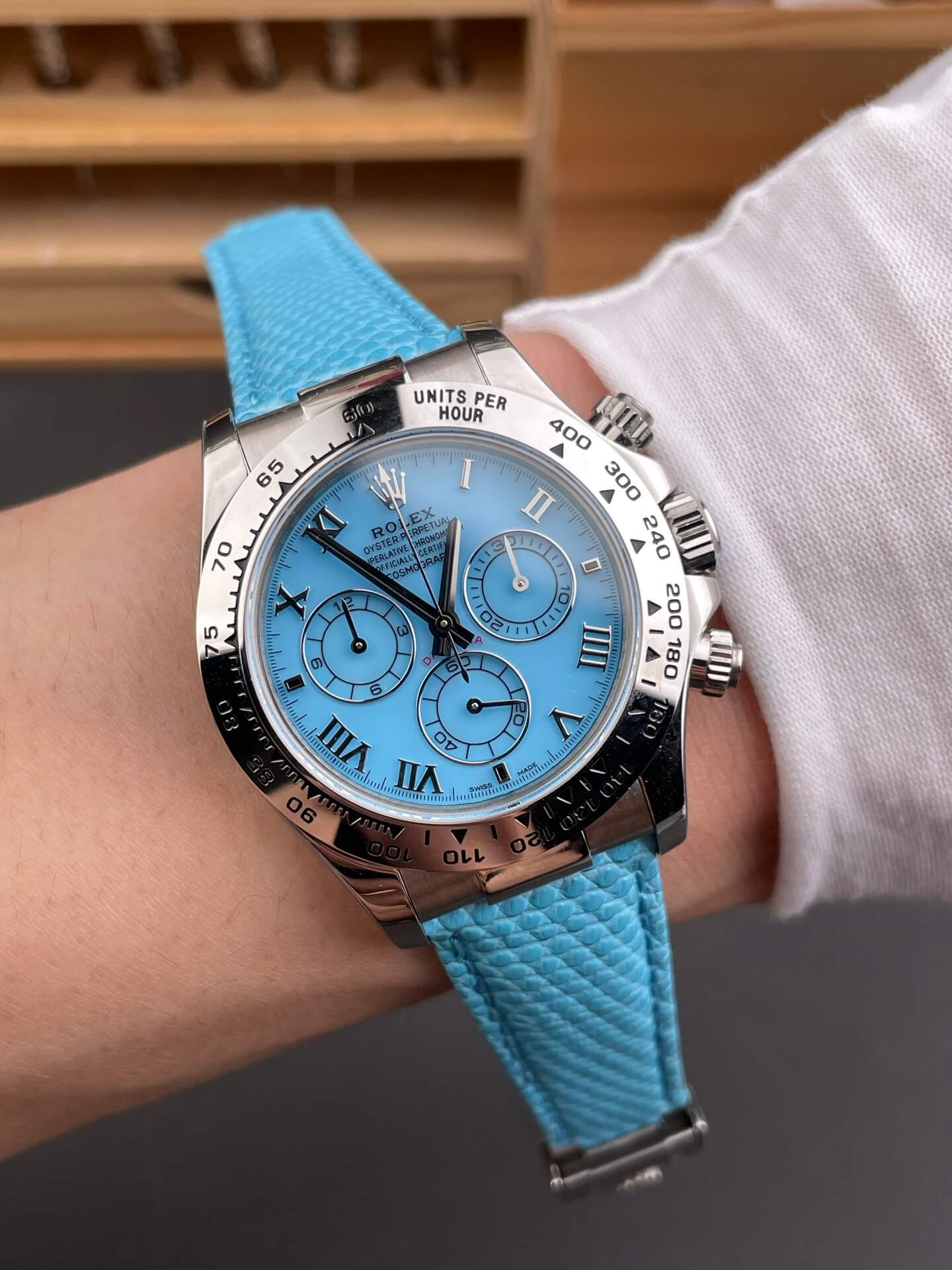 Rolex Replica Cosmograph Daytona Beach Blue Super Clone Watch 116519