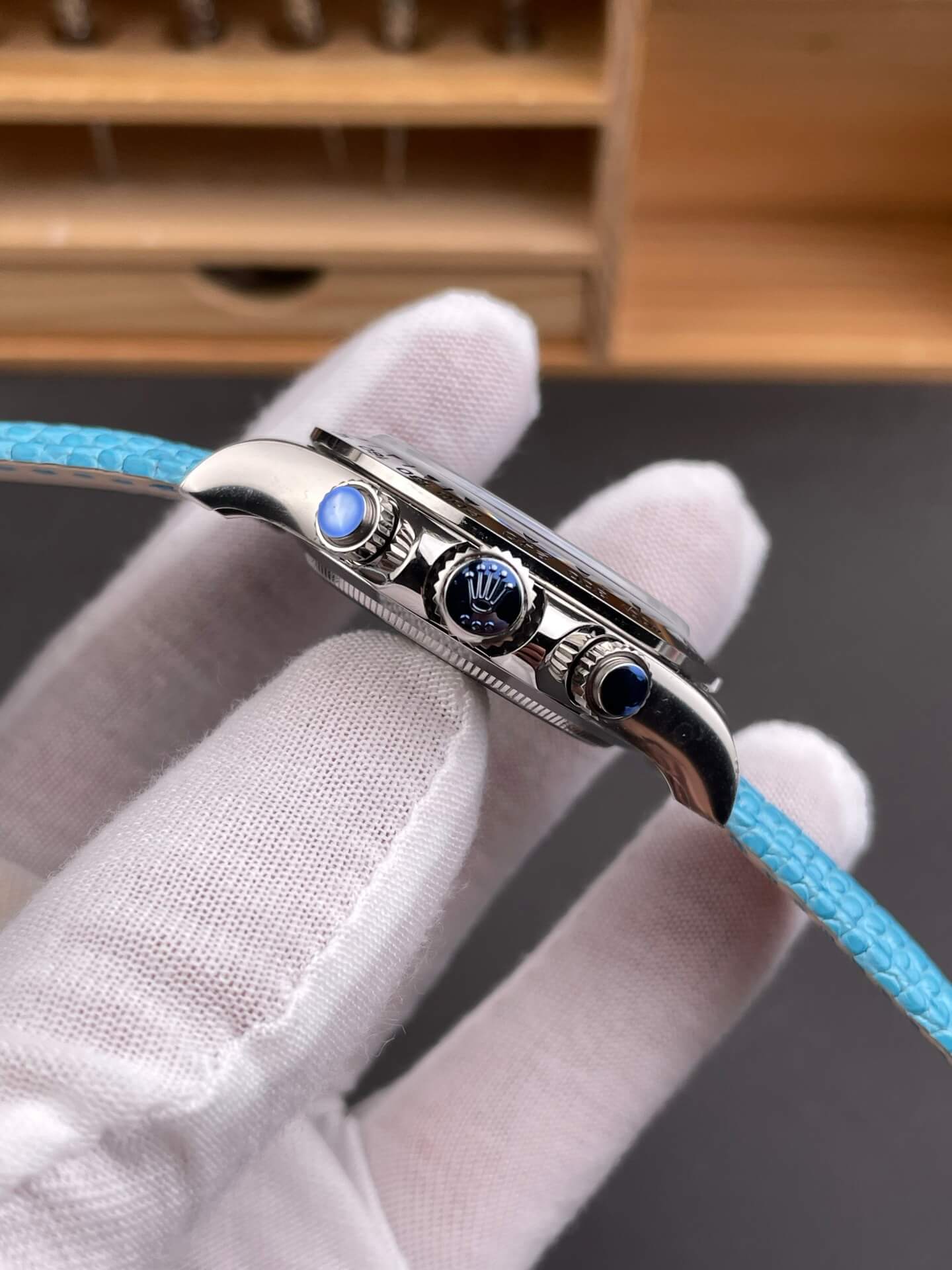 Rolex Replica Cosmograph Daytona Beach Blue Super Clone Watch 116519