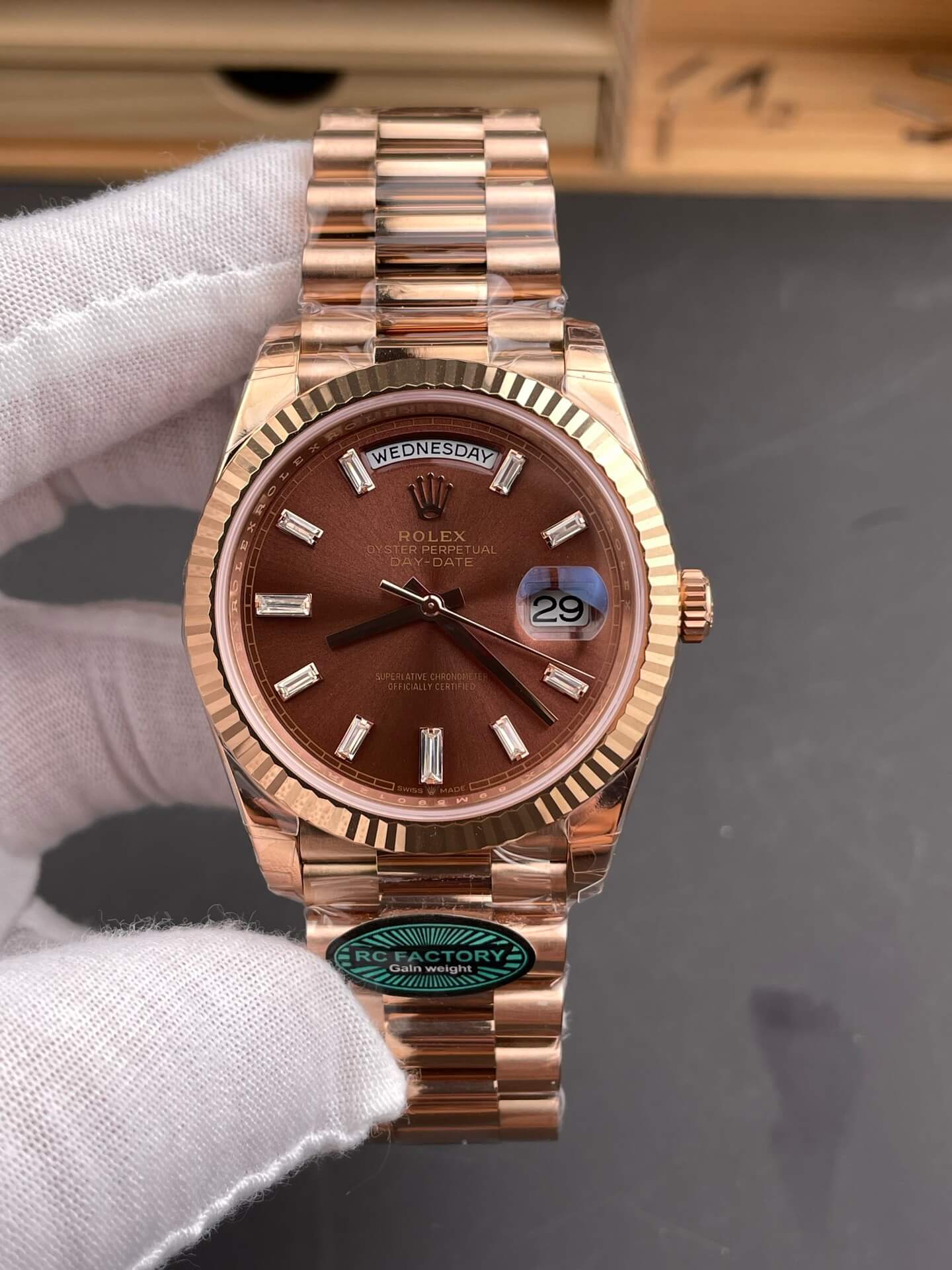 Rolex Replica Day-Date Super Clone Watch Gain Weight Version 228235-0003