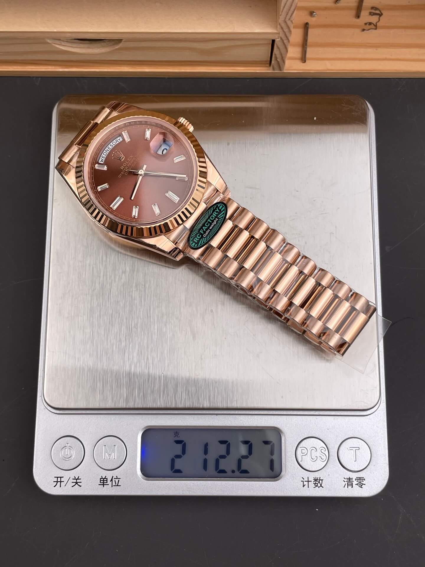 Rolex Replica Day-Date Super Clone Watch Gain Weight Version 228235-0003