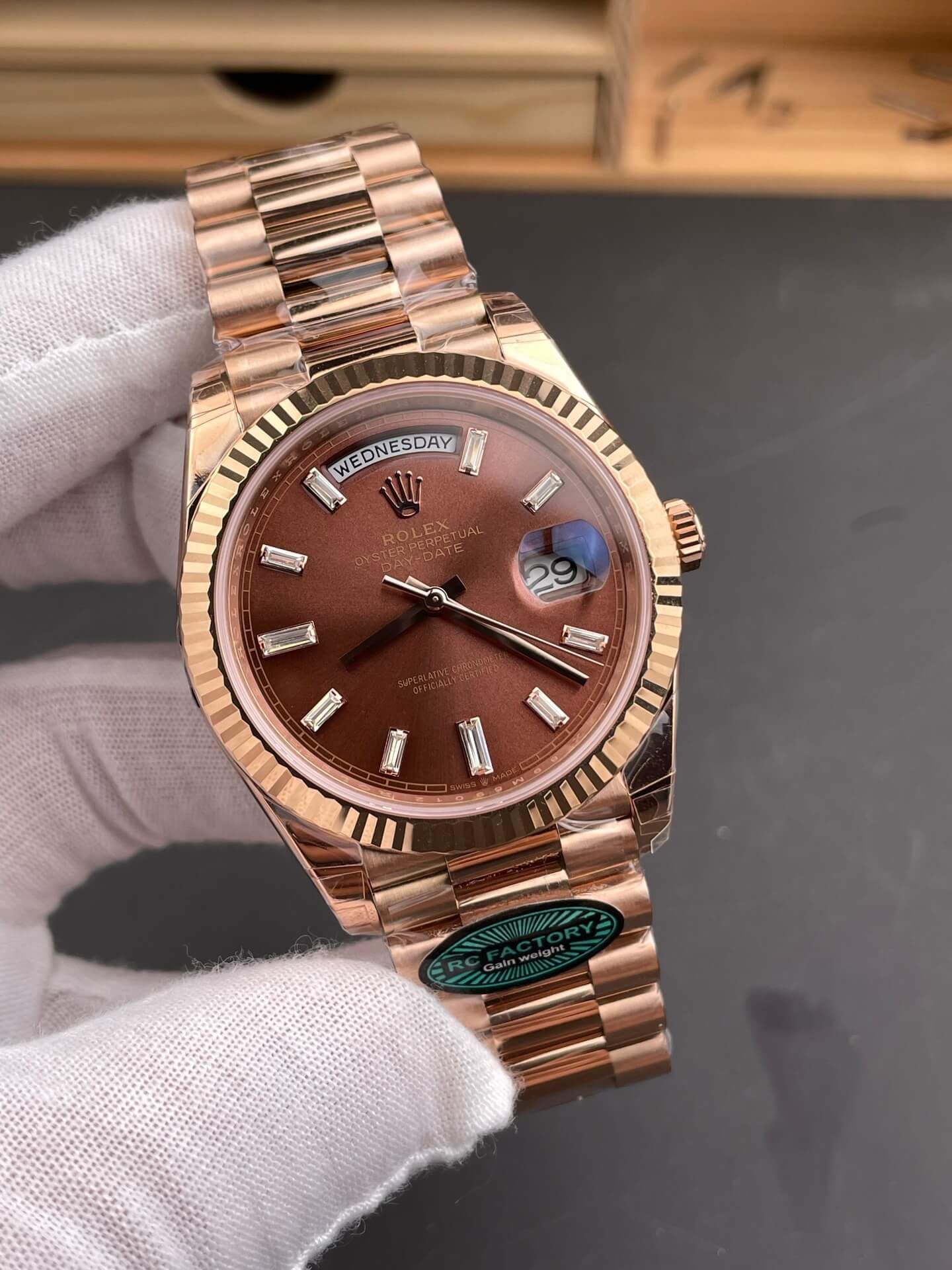 Rolex Replica Day-Date Super Clone Watch Gain Weight Version 228235-0003
