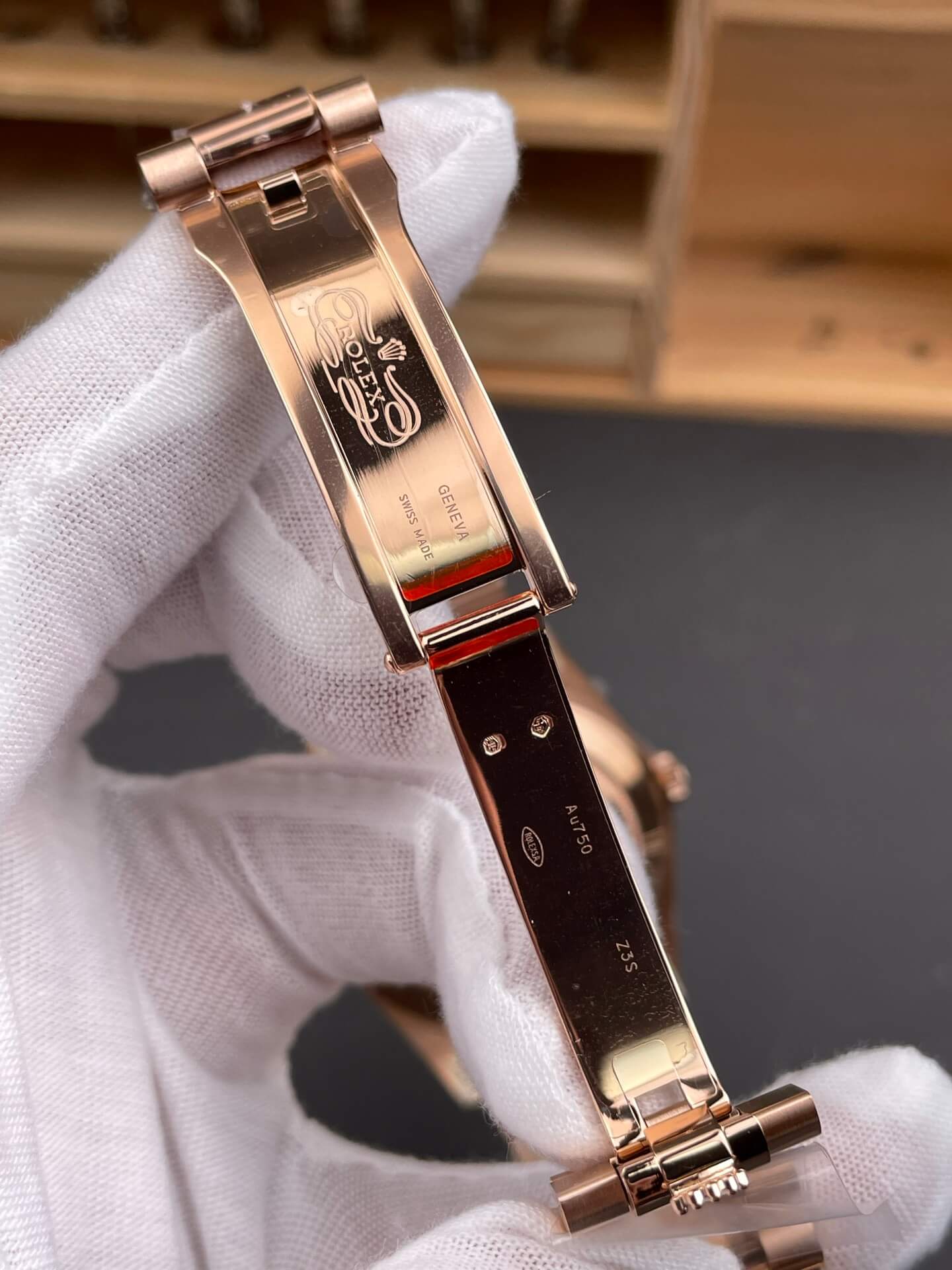 Rolex Replica Day-Date Super Clone Watch Gain Weight Version 228235-0025