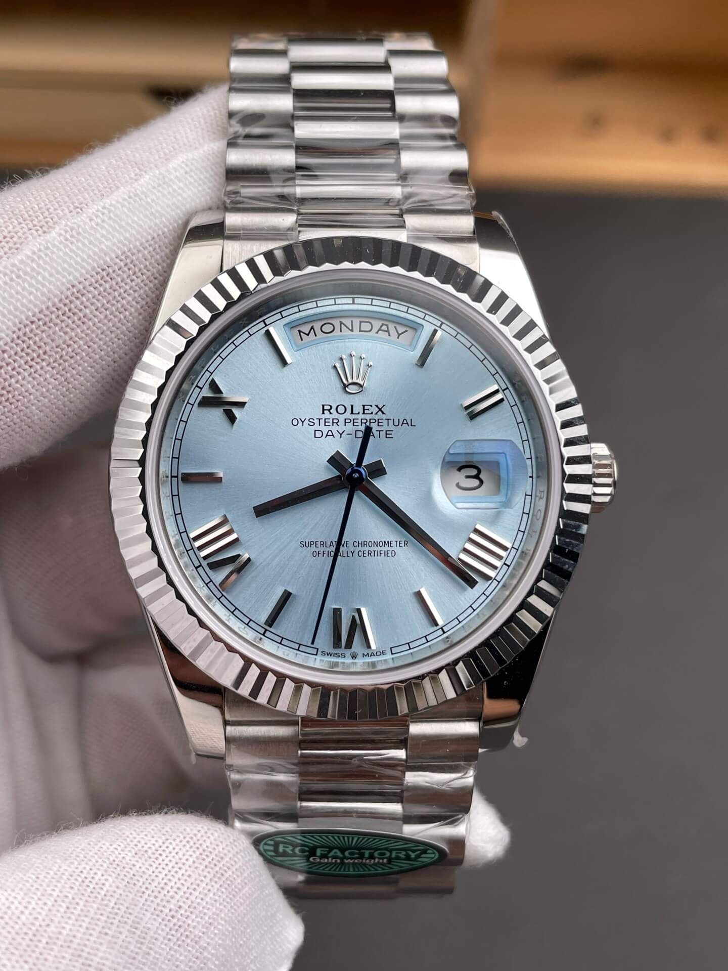 Rolex Replica Day-Date Super Clone Watch Gain Weight Version 228236-0012