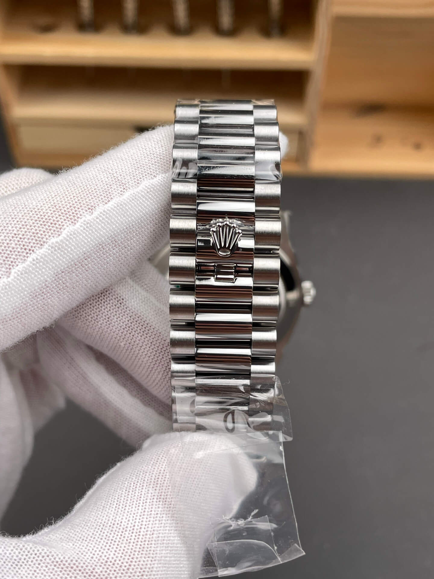 Rolex Replica Day-Date Super Clone Watch Gain Weight Version 228236-0012