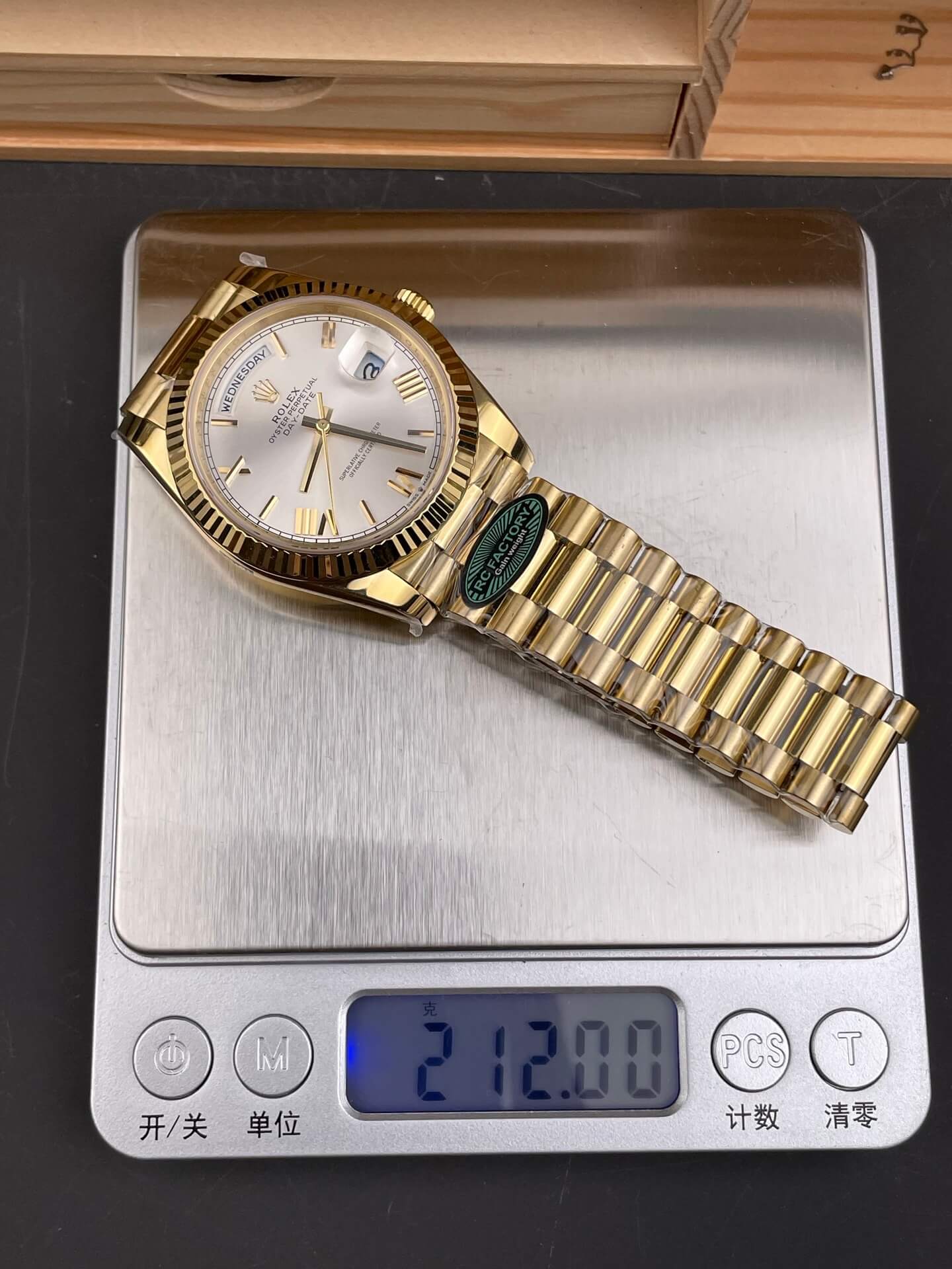 Rolex Replica Day-Date Super Clone Watch Gain Weight Version 228238-0002