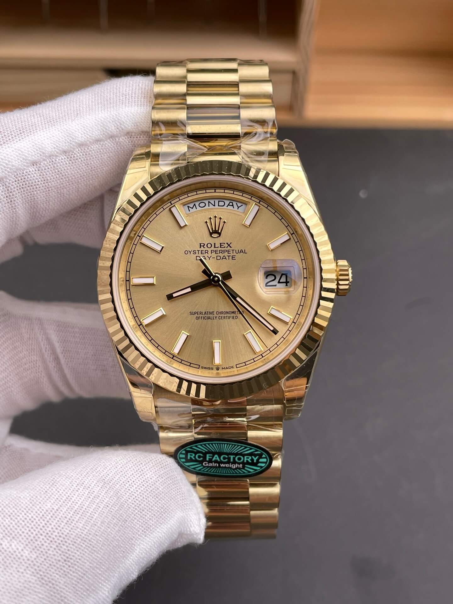 Rolex Replica Day-Date Super Clone Watch Gain Weight Version 228238-0003