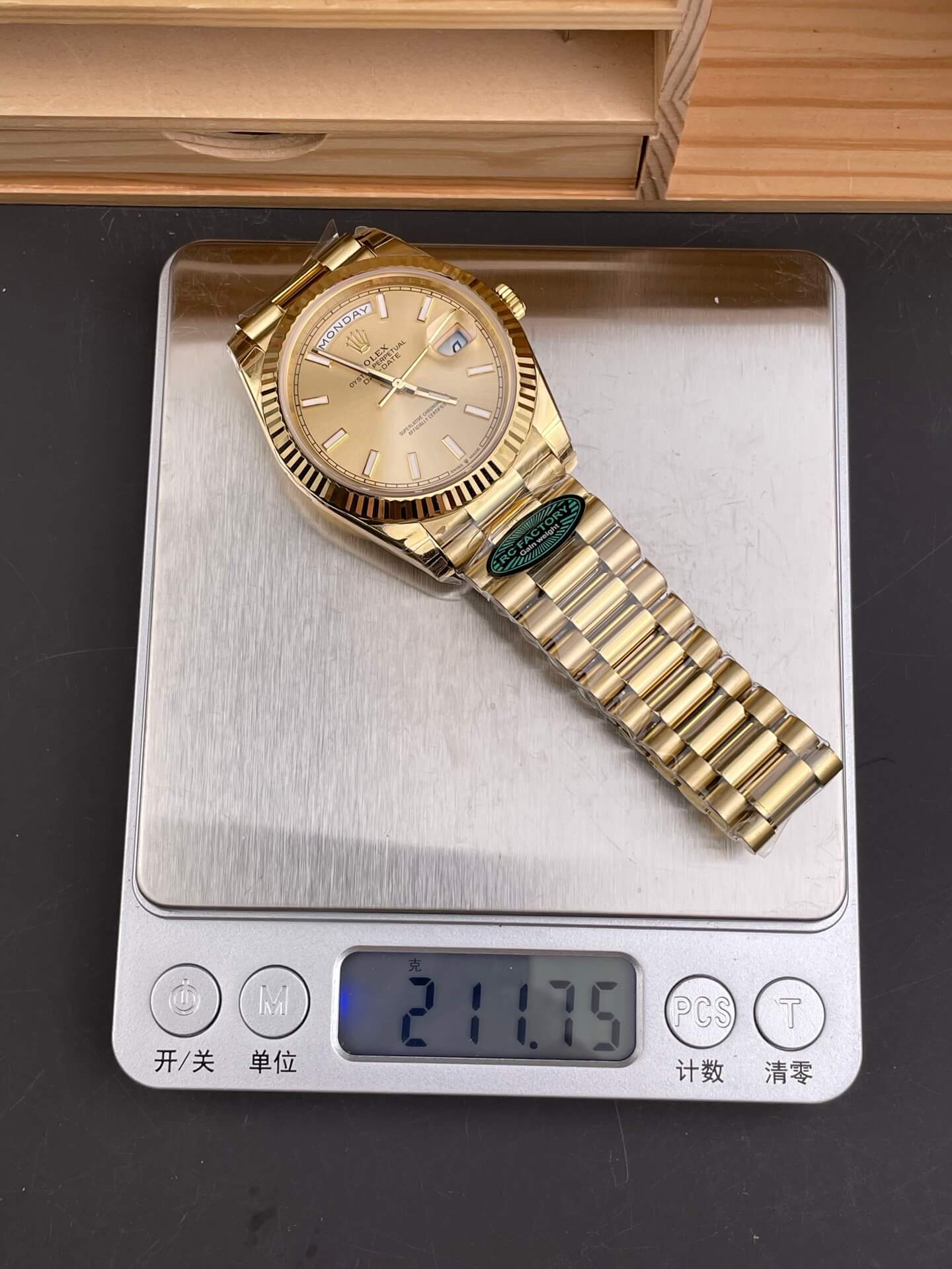 Rolex Replica Day-Date Super Clone Watch Gain Weight Version 228238-0003