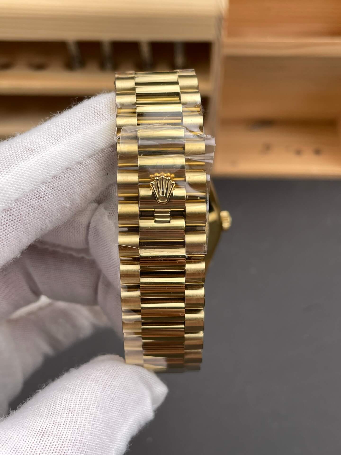 Rolex Replica Day-Date Super Clone Watch Gain Weight Version 228238-0004