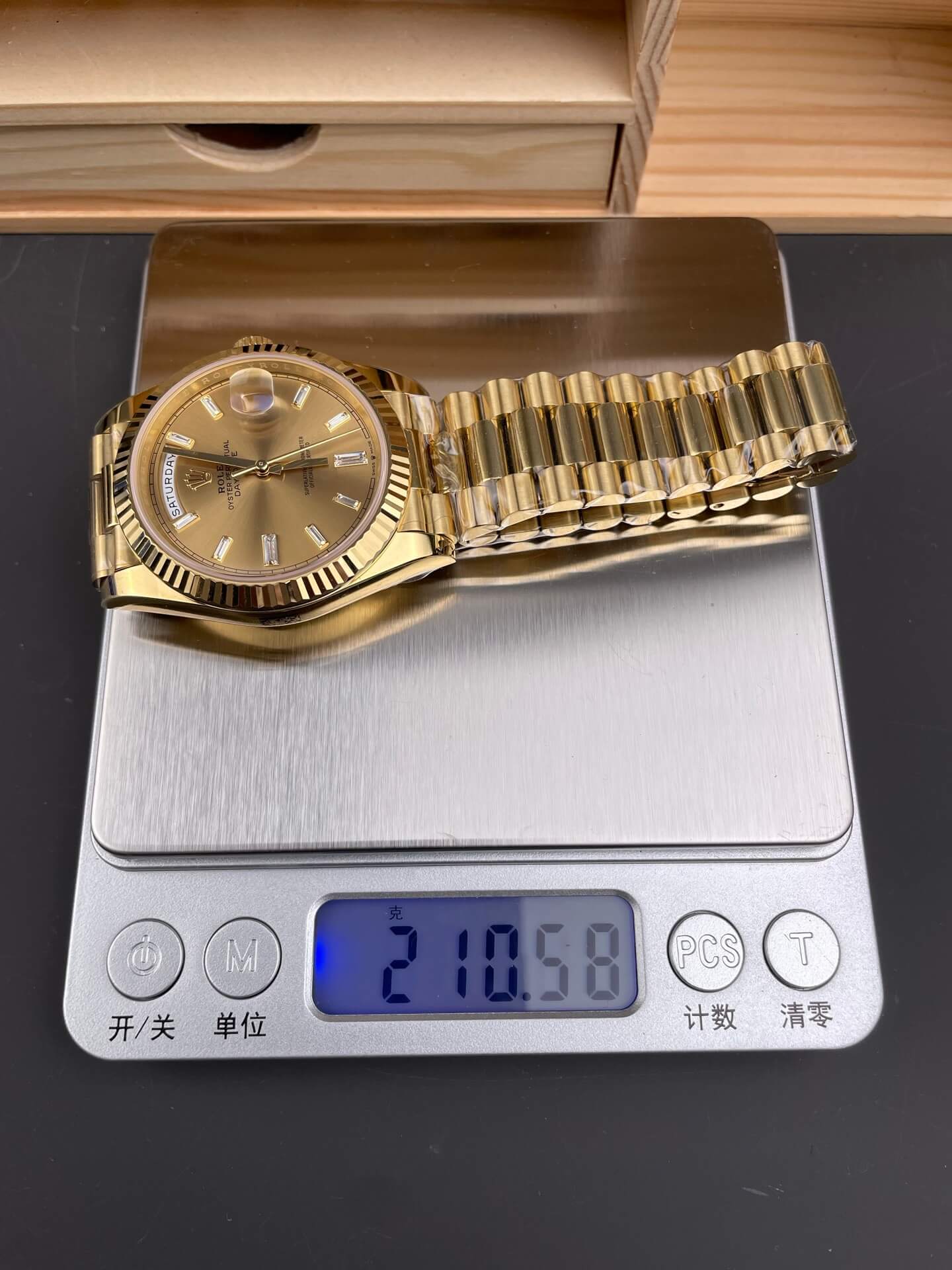Rolex Replica Day-Date Super Clone Watch Gain Weight Version 228238-0005