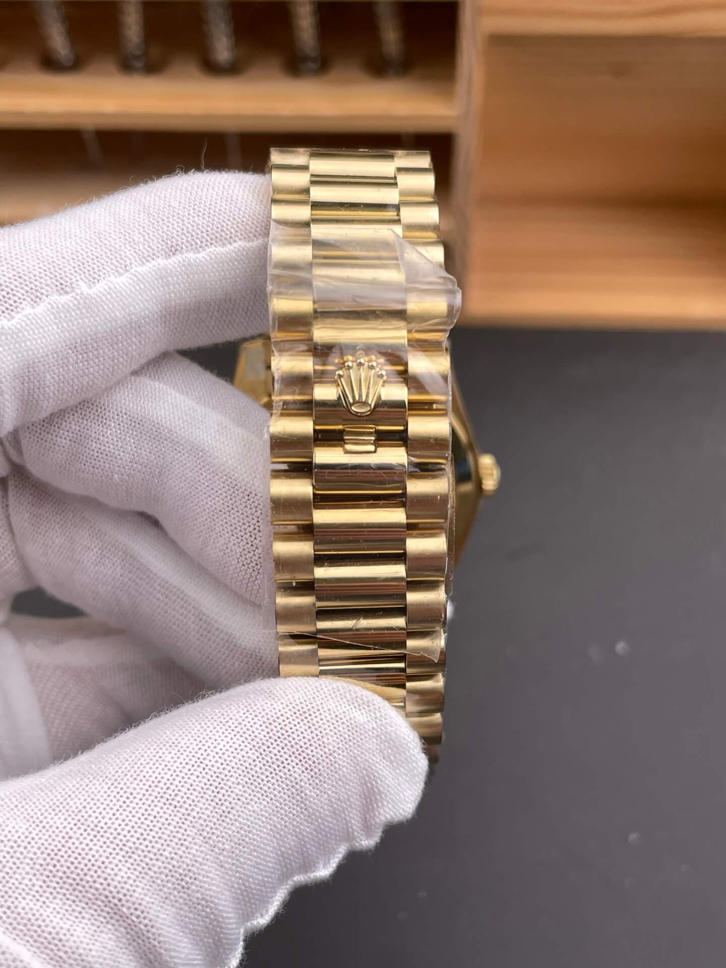 Rolex Replica Day-Date Super Clone Watch Gain Weight Version 228238-0061