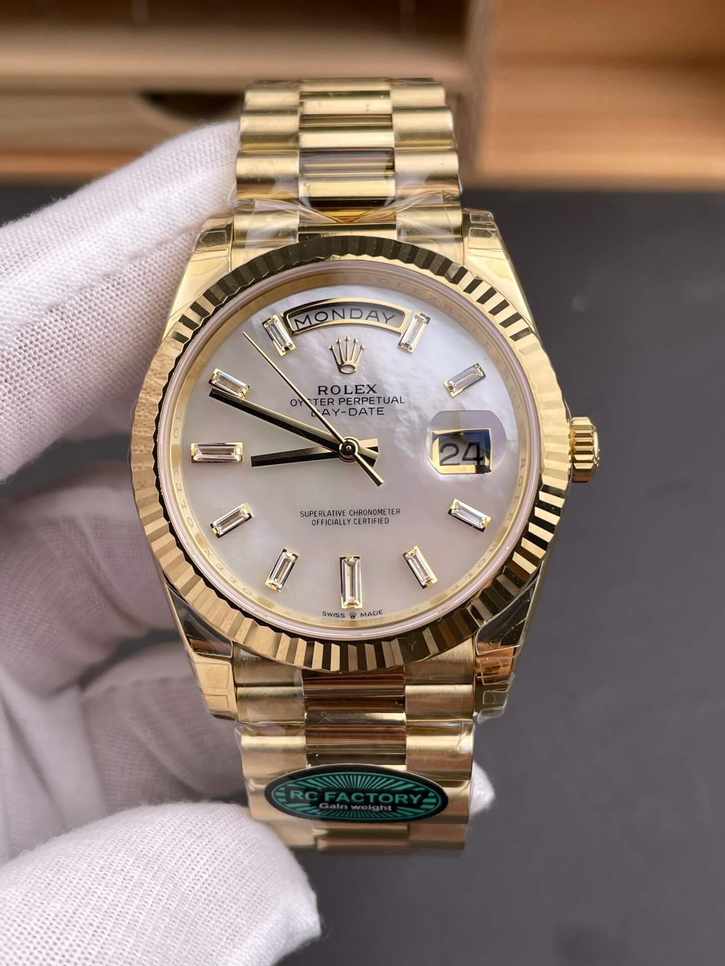 Rolex Replica Day-Date Super Clone Watch Gain Weight Version 228238-0071