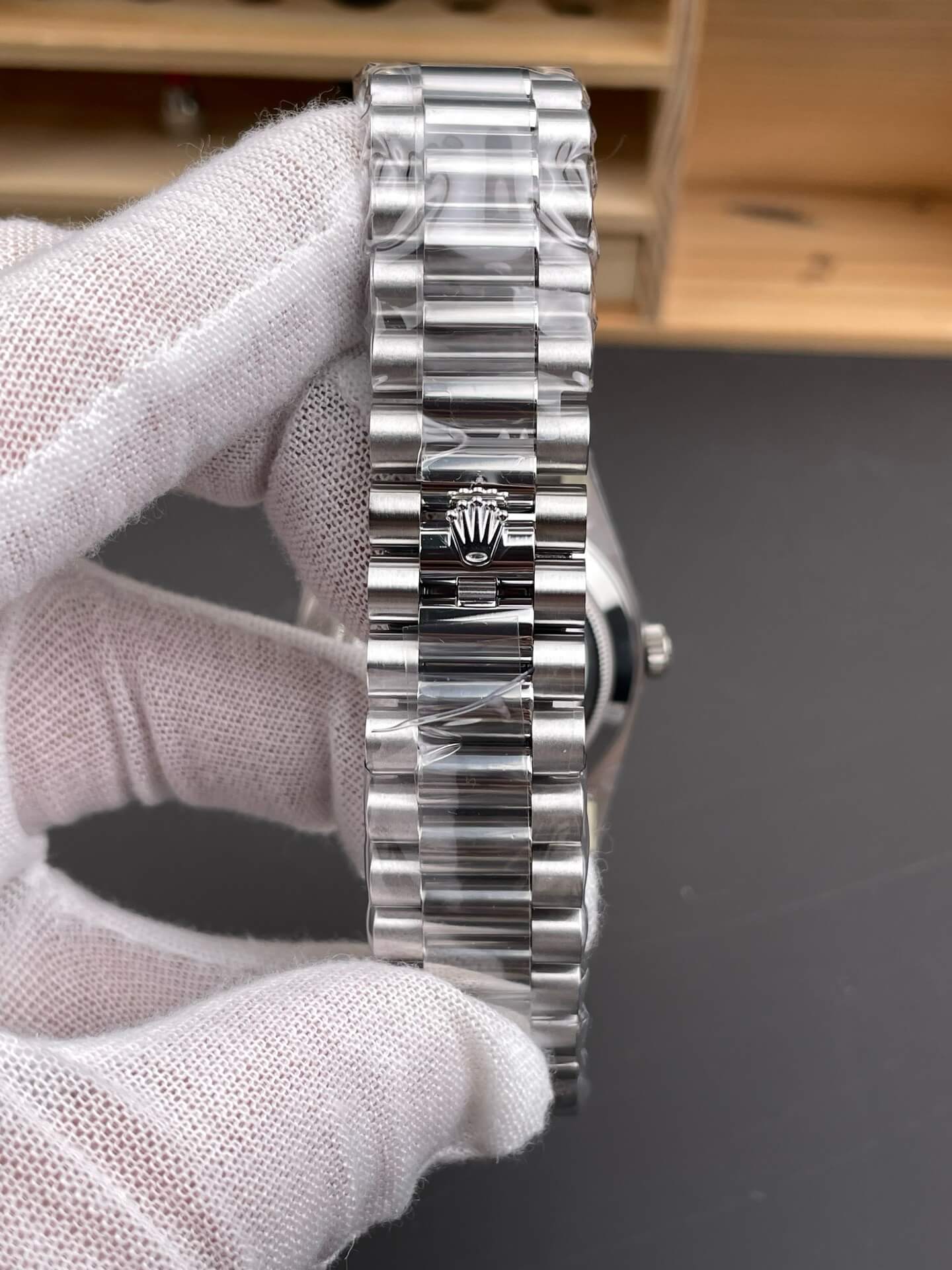 Rolex Replica Day-Date Super Clone Watch Gain Weight Version 228236-0012 Rolex Replica Day-Date Super Clone Watch Gain Weight Version 228236-0012