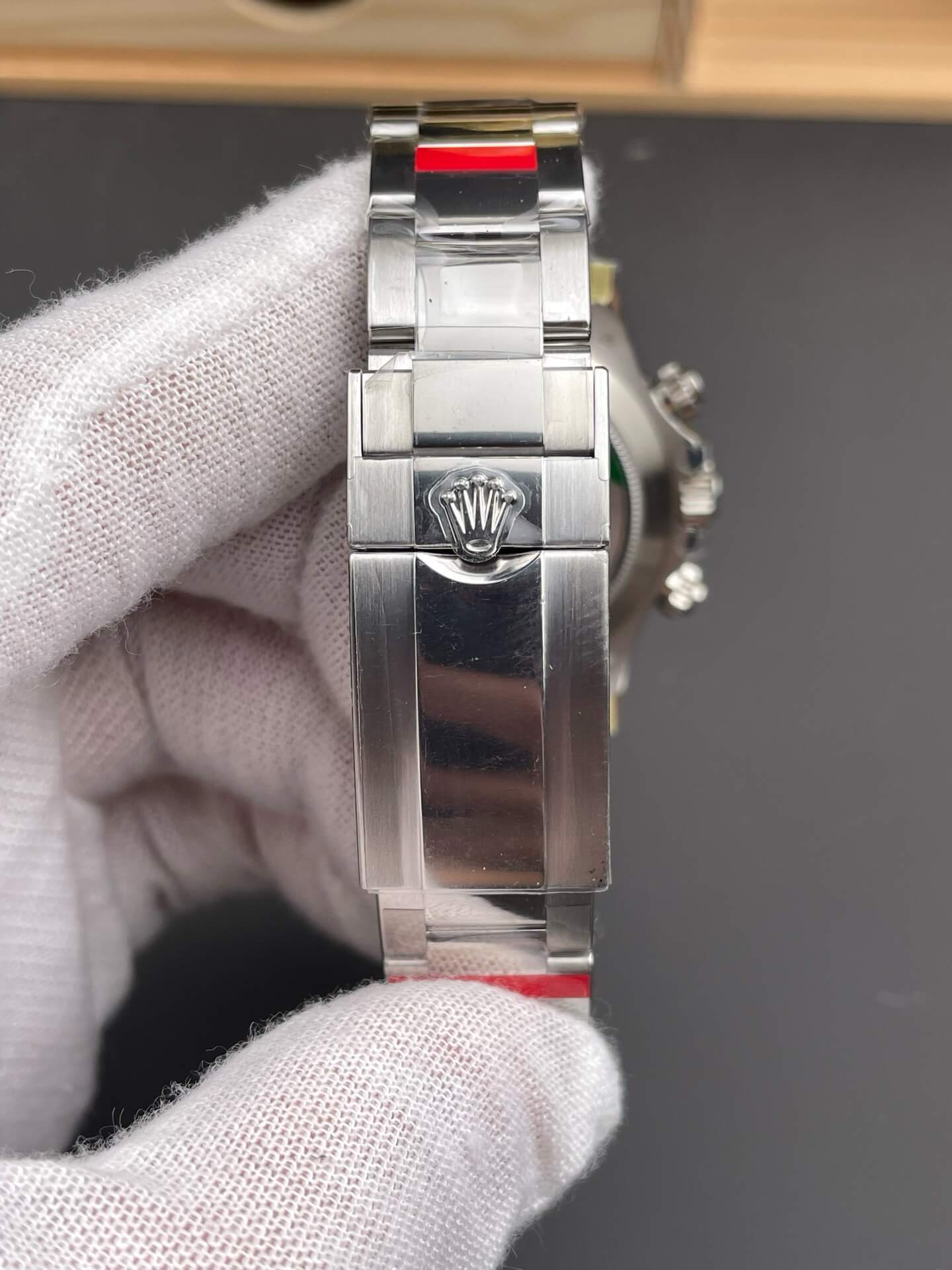 Rolex Replica Cosmograph Daytona Super Clone Watch 116506-0001