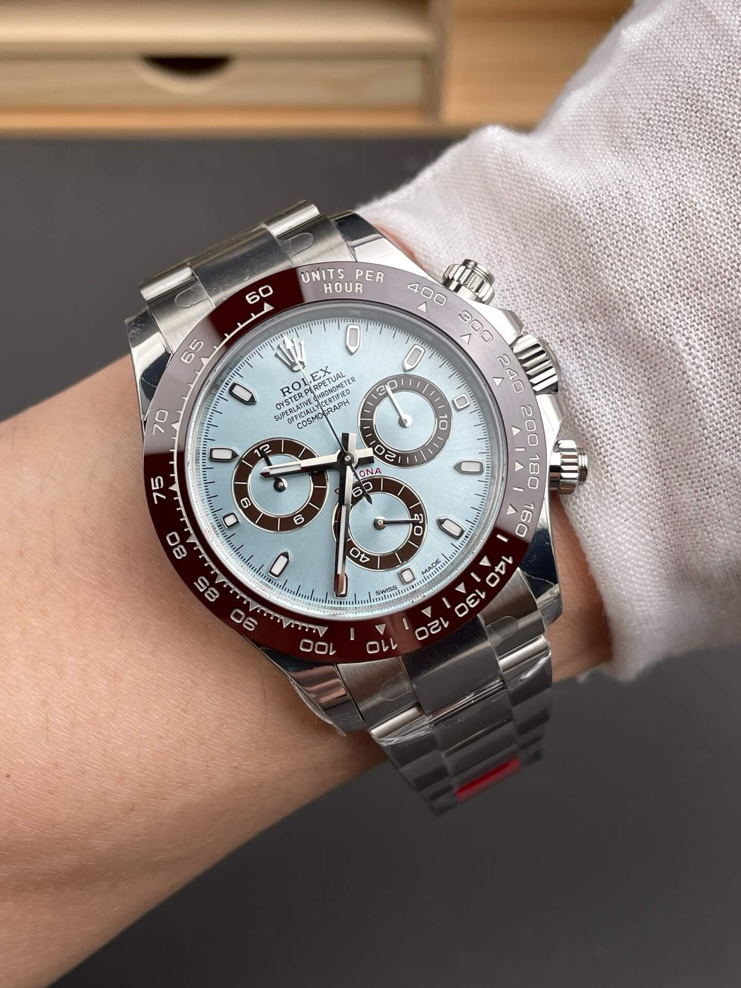 Rolex Replica Cosmograph Daytona Super Clone Watch 116506-0001
