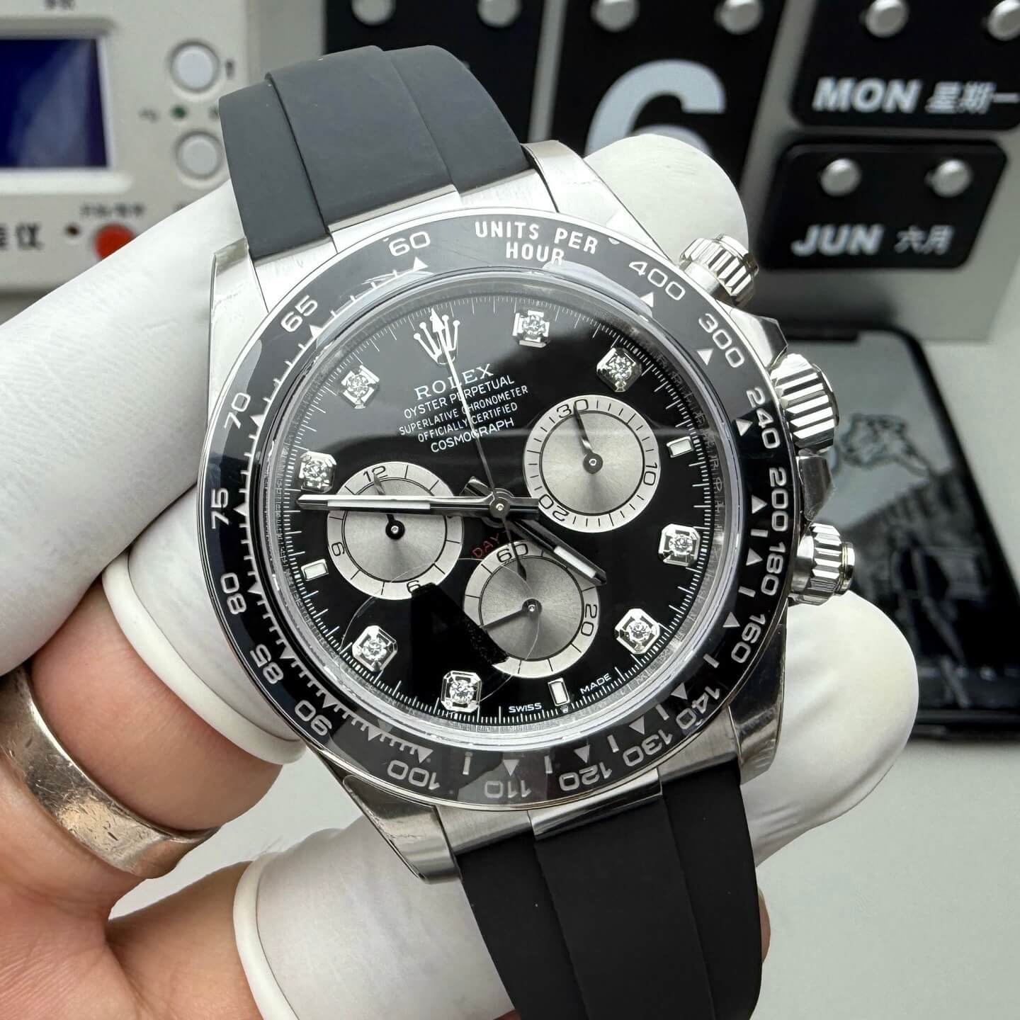 Rolex Replica Cosmograph Daytona Super Clone Watch 126519LN-0004