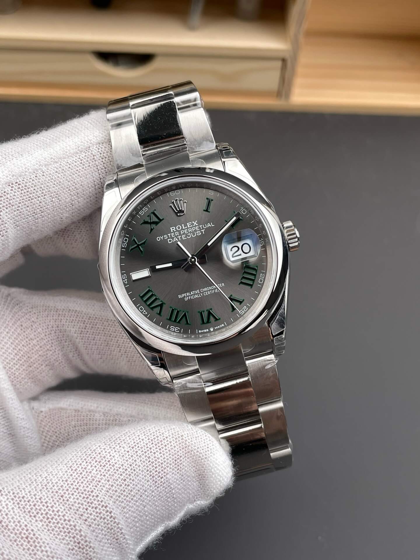 Rolex Replica Datejust Super Clone Watch 126200-0018 Rolex Replica Datejust Super Clone Watch 126200-0018