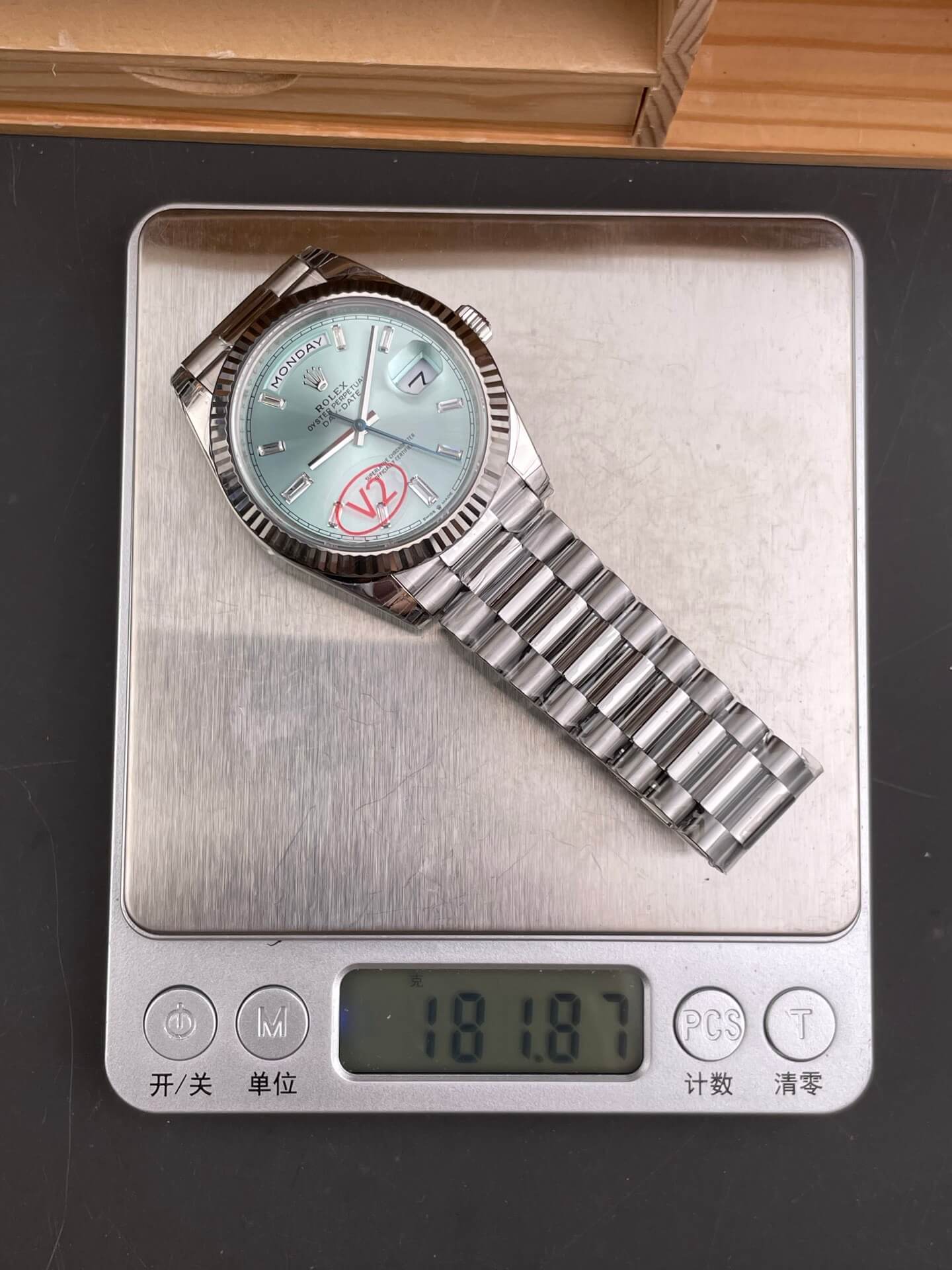 Rolex Replica Day-Date Super Clone Watch Gain Weight Version 228236-0006