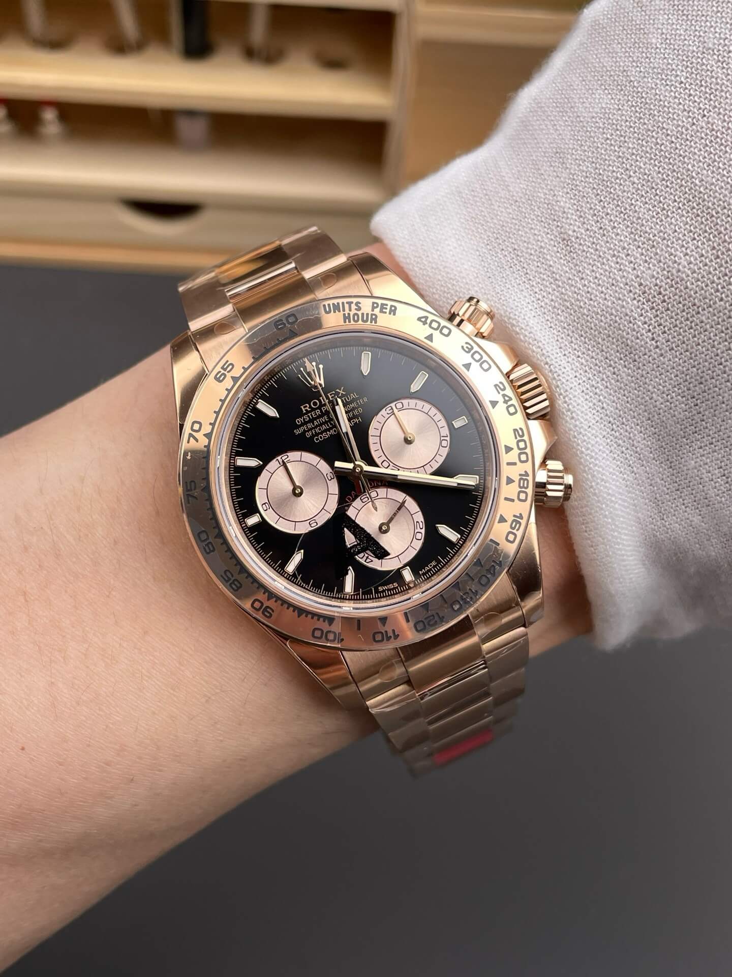 Rolex Replica Cosmograph Daytona Super Clone Watch Gain Weight Version 126505-0001