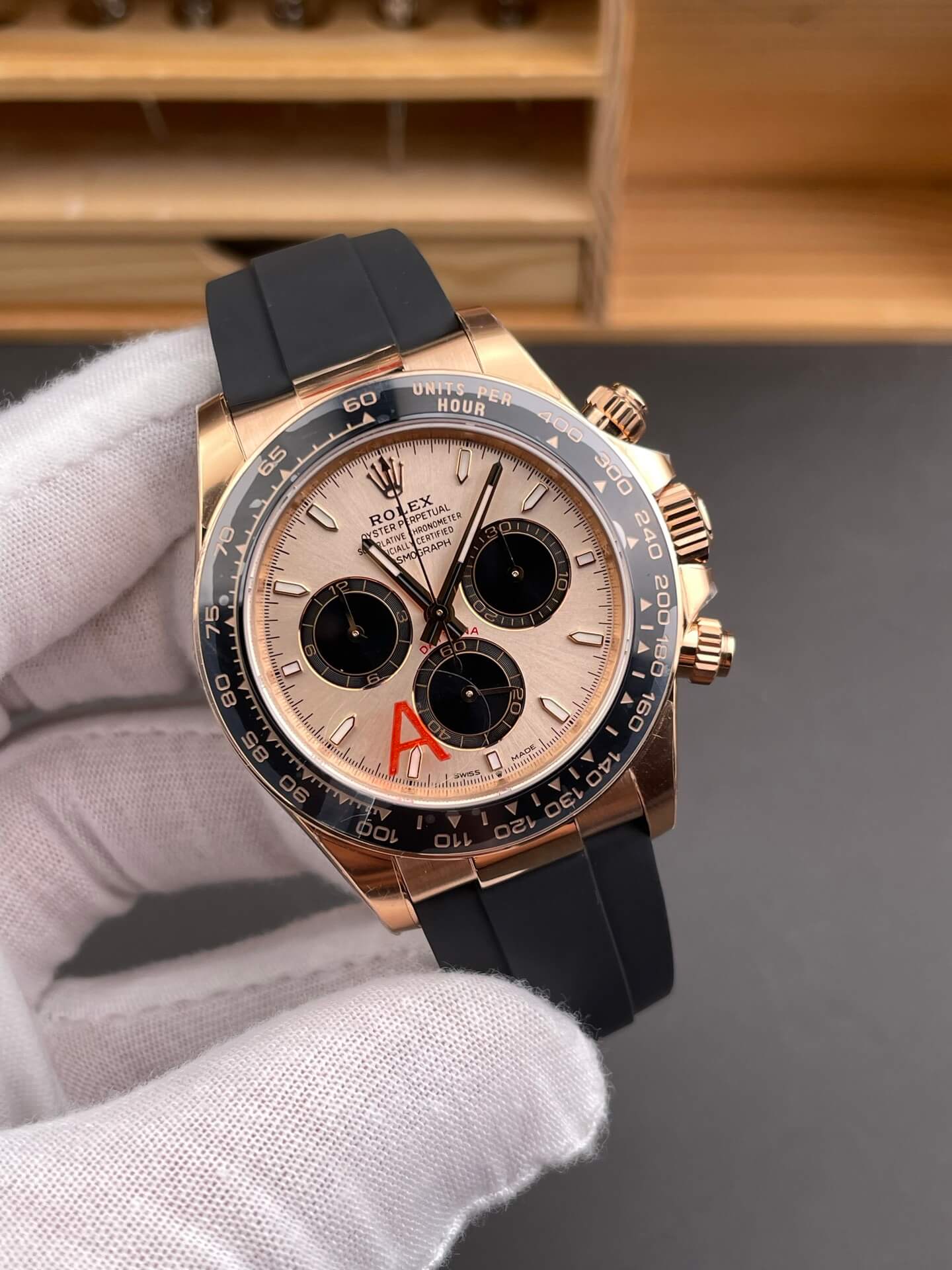 Rolex Replica Cosmograph Daytona Super Clone Watch Gain Weight Version 126515LN-0006