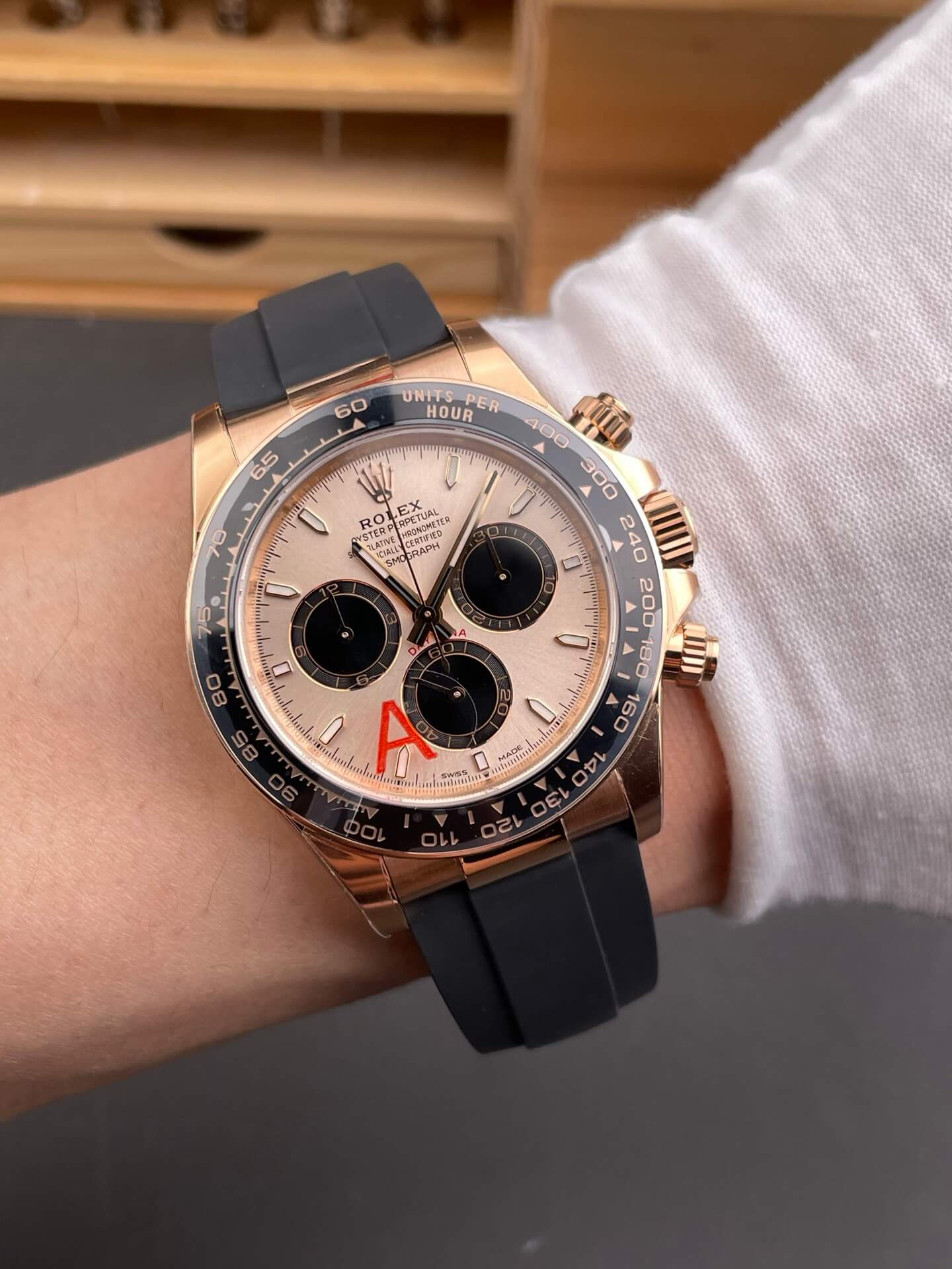 Rolex Replica Cosmograph Daytona Super Clone Watch Gain Weight Version 126515LN-0006