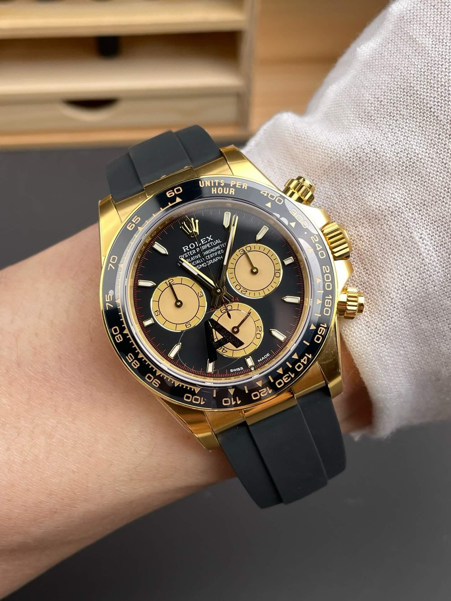 Rolex Replica Cosmograph Daytona Super Clone Watch Gain Weight Version 126518LN-0004