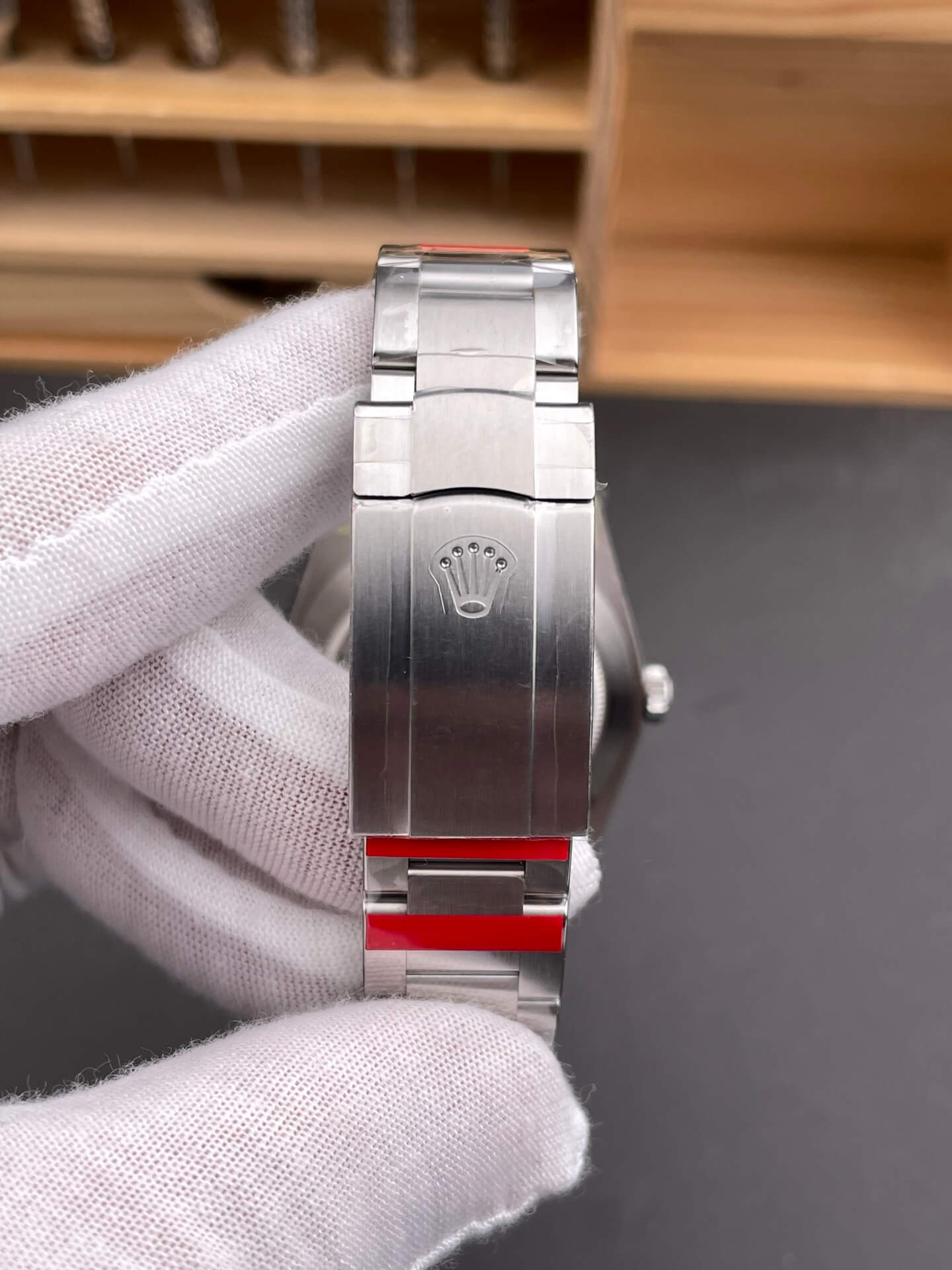 Rolex Replica Oyster Perpetual 41MM Super Clone Watch 124300-0003