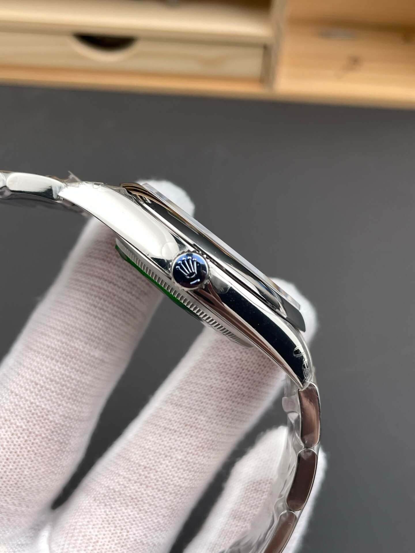 Rolex Replica Oyster Perpetual 41MM Super Clone Watch 124300-0004 Rolex Replica Oyster Perpetual 41MM Super Clone Watch 124300-0004