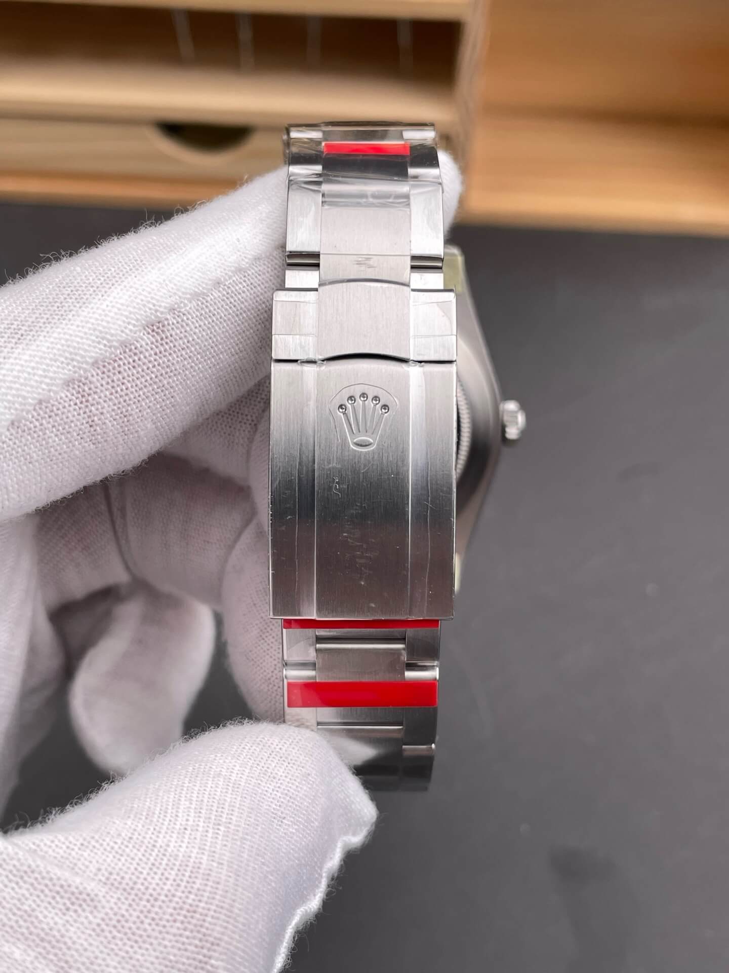 Rolex Replica Oyster Perpetual 41MM Super Clone Watch 124300-0008