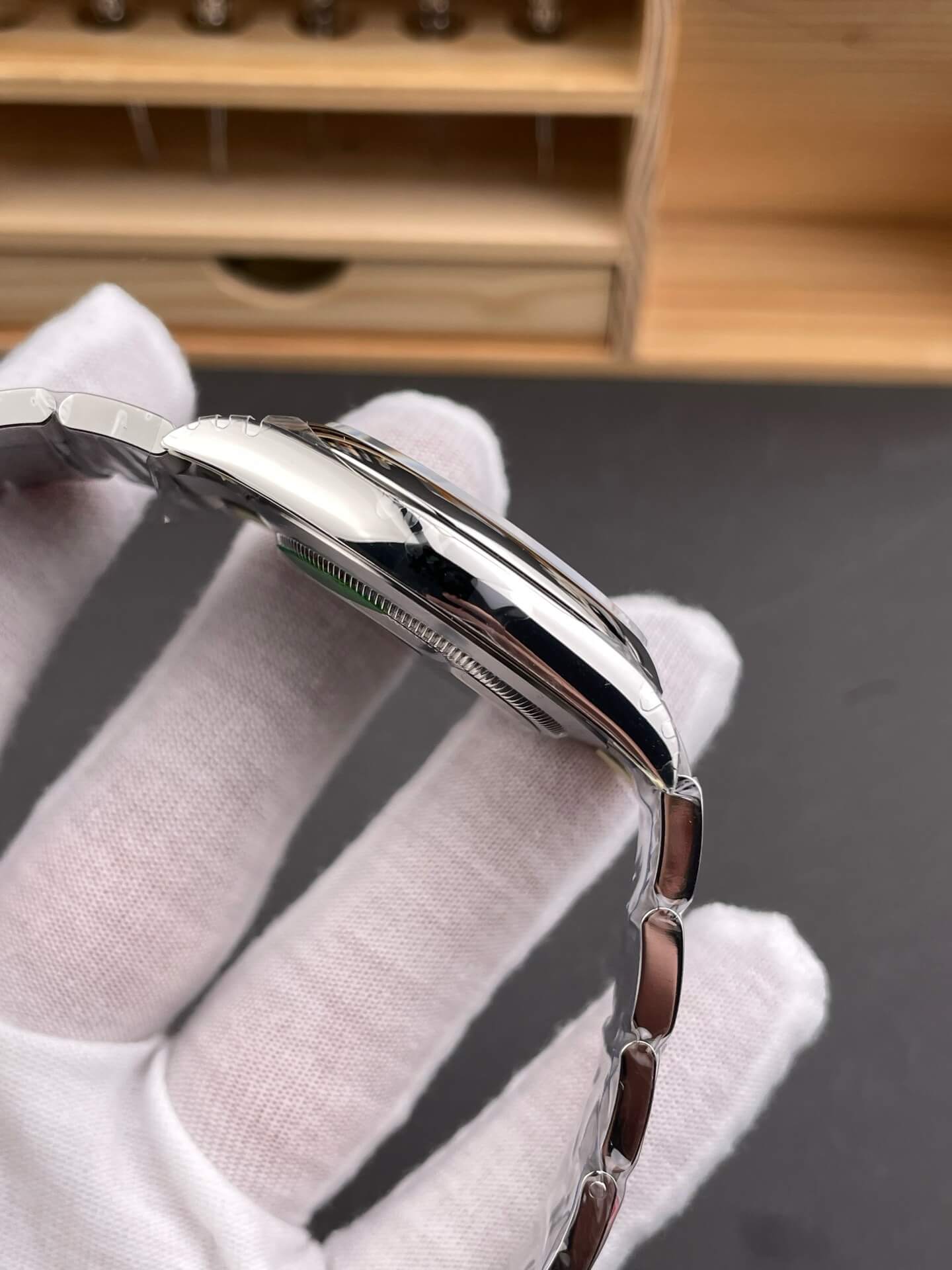 Rolex Replica Oyster Perpetual 41MM Super Clone Watch 134300-0006