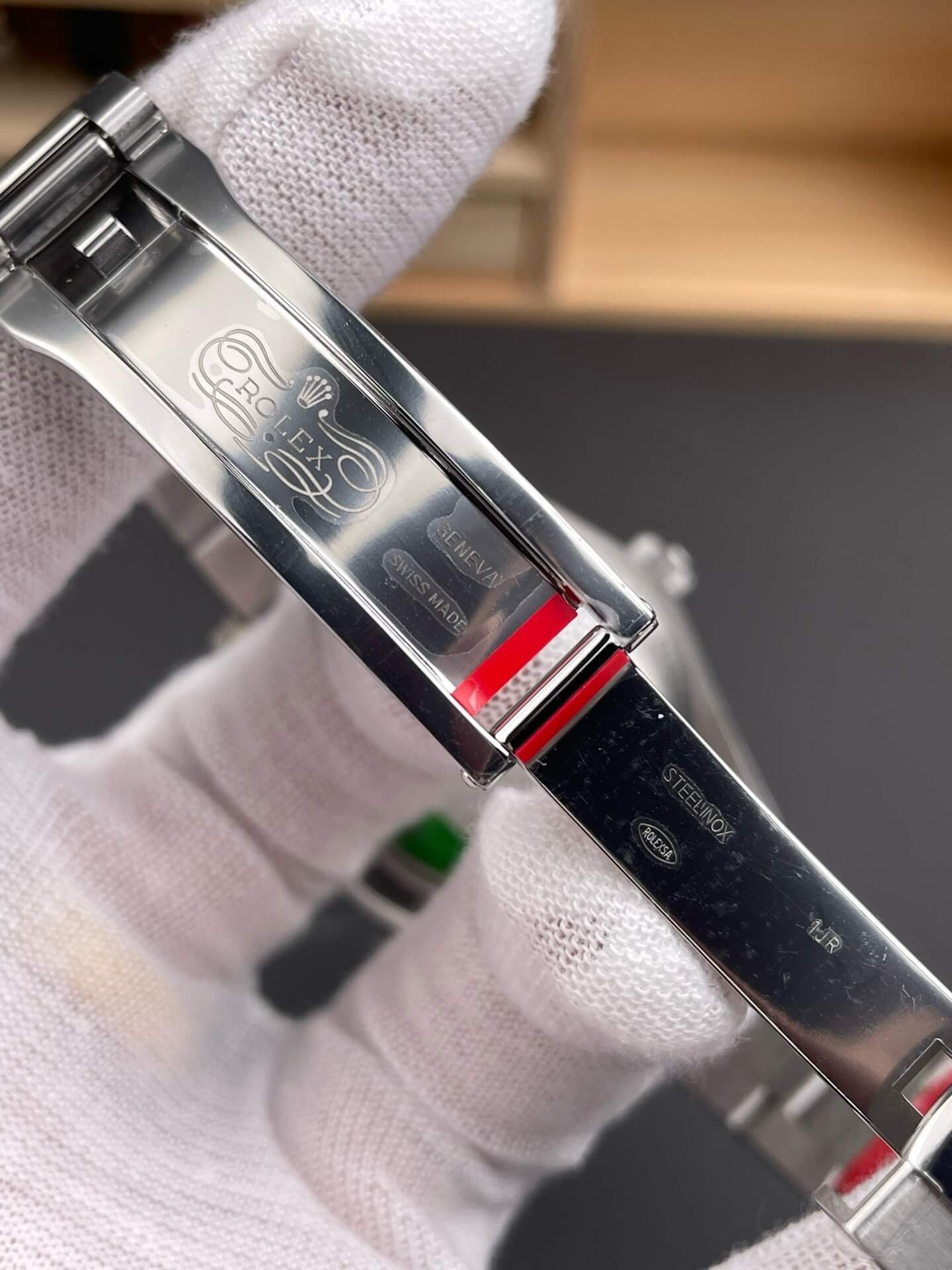 Rolex Replica Oyster Perpetual Milgauss Super Clone Watch 116400GV-0002 Rolex Replica Oyster Perpetual Milgauss Super Clone Watch 116400GV-0002