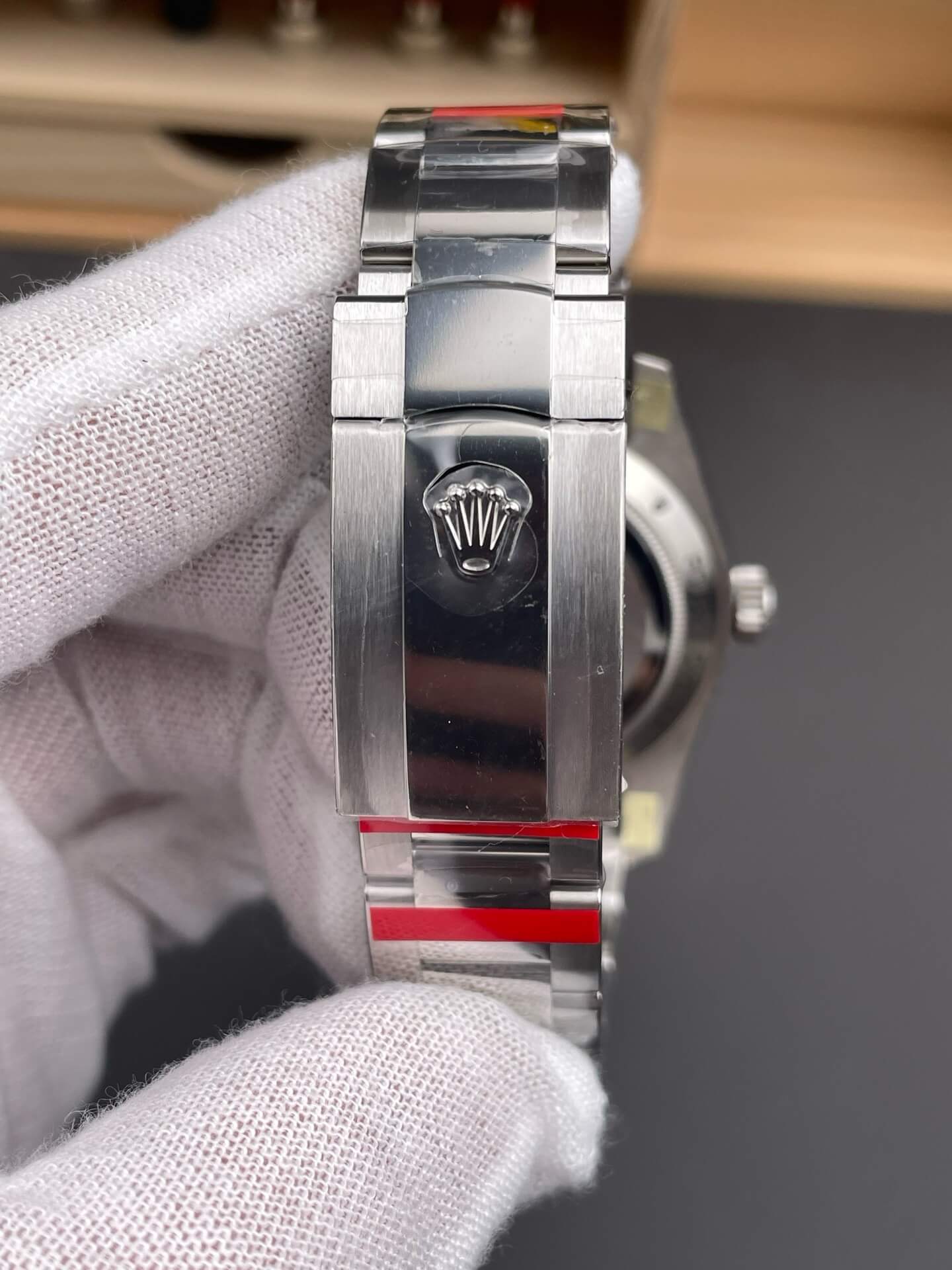 Rolex Replica Oyster Perpetual Milgauss Super Clone Watch 116400GV-0002 Rolex Replica Oyster Perpetual Milgauss Super Clone Watch 116400GV-0002