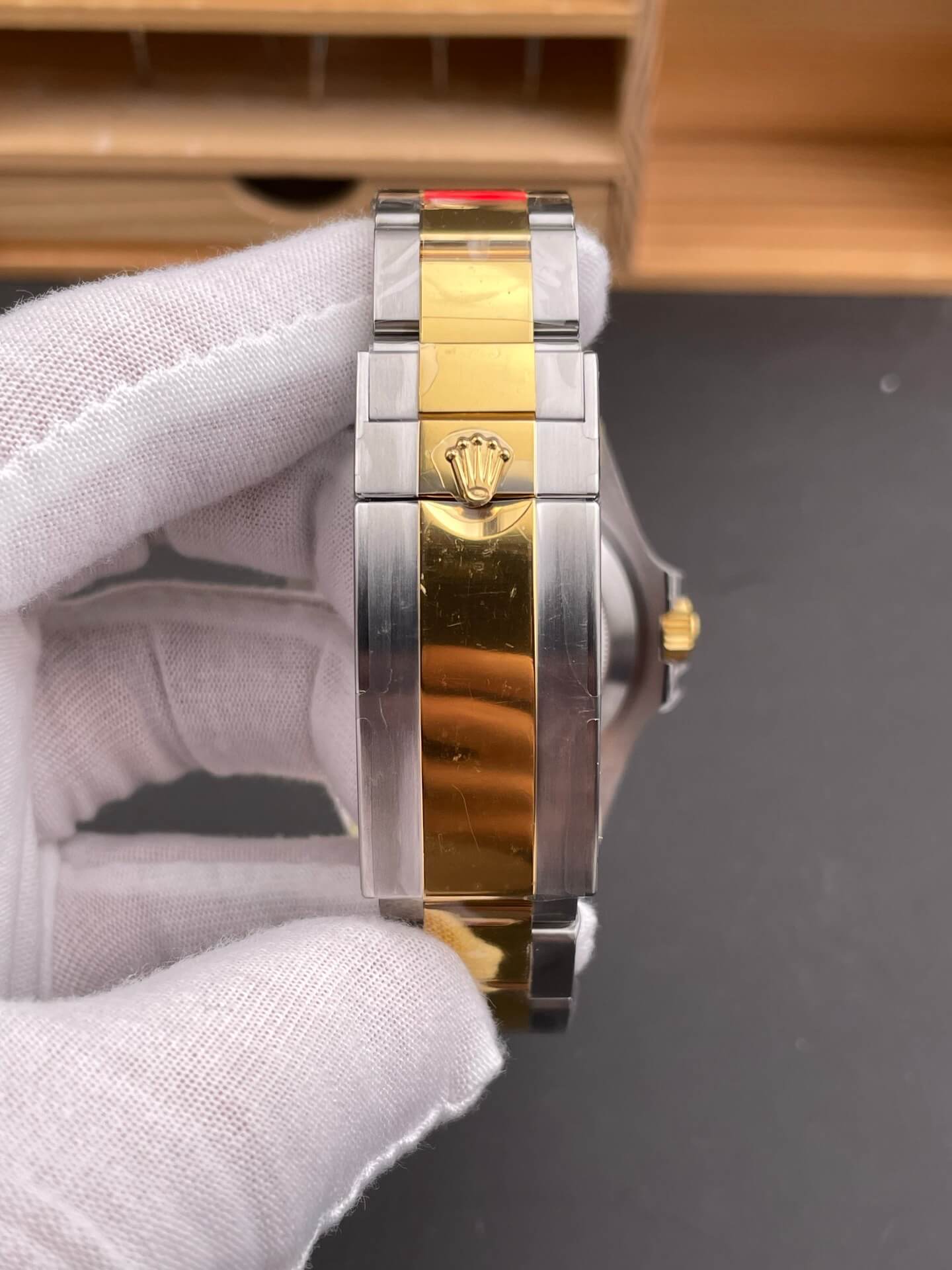 Rolex Replica Sea-Dweller Super Clone Watch 126603-0001