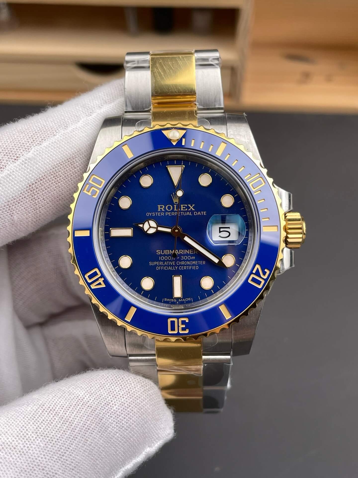 Rolex Replica Submariner Date Super Clone Watch 116613LB-0005 Rolex Replica Submariner Date Super Clone Watch 116613LB-0005