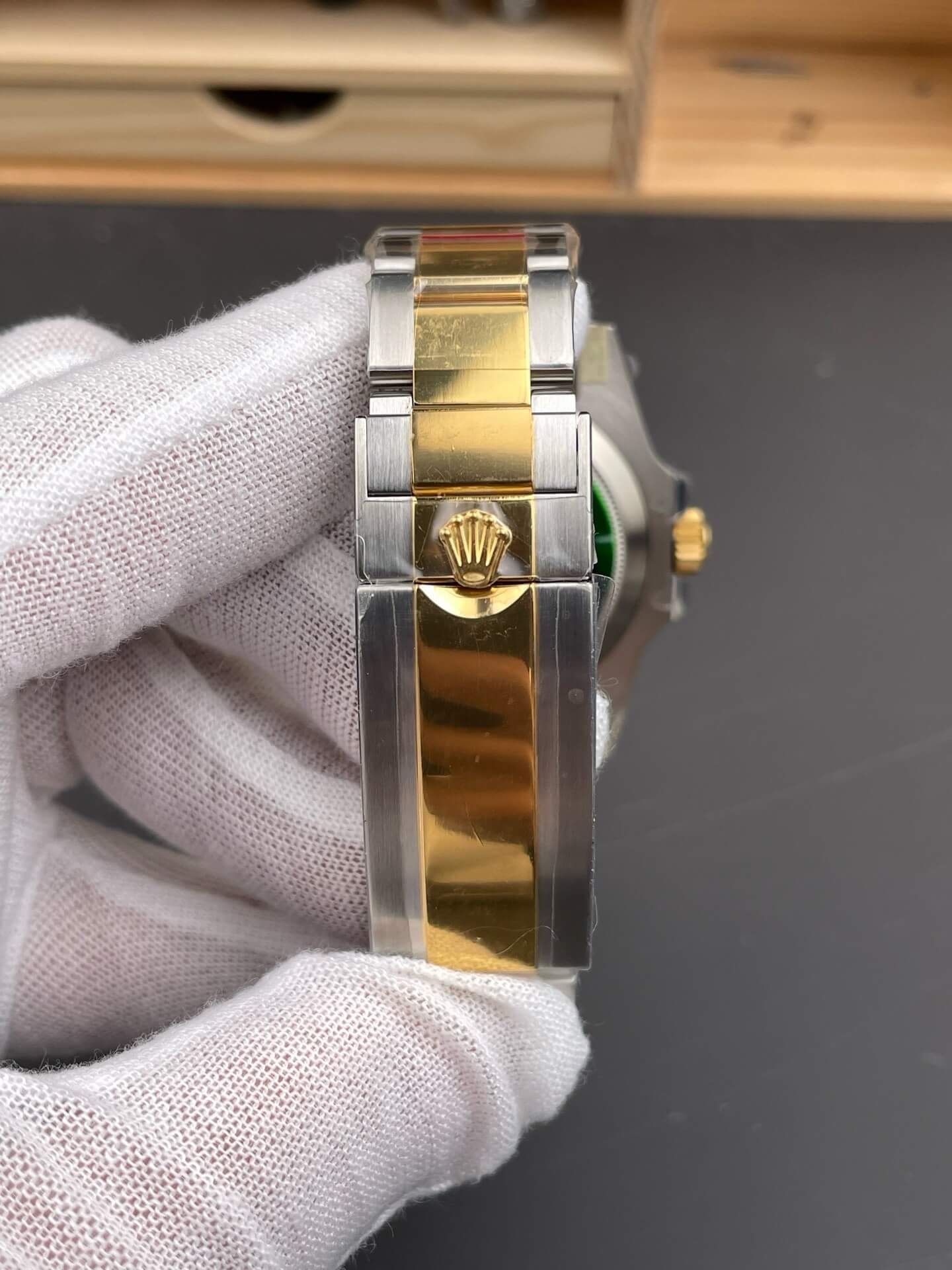 Rolex Replica Submariner Date Super Clone Watch 116613LN-0001 Rolex Replica Submariner Date Super Clone Watch 116613LN-0001