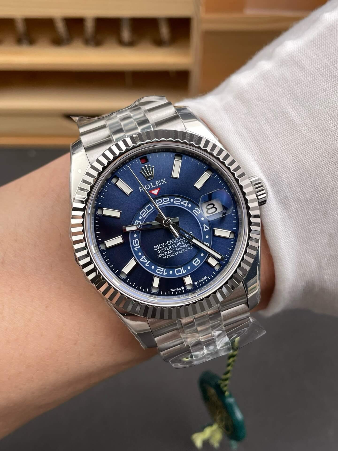 Rolex Replica Sky-Dweller Super Clone Watch 336934-0006 Rolex Replica Sky-Dweller Super Clone Watch 336934-0006