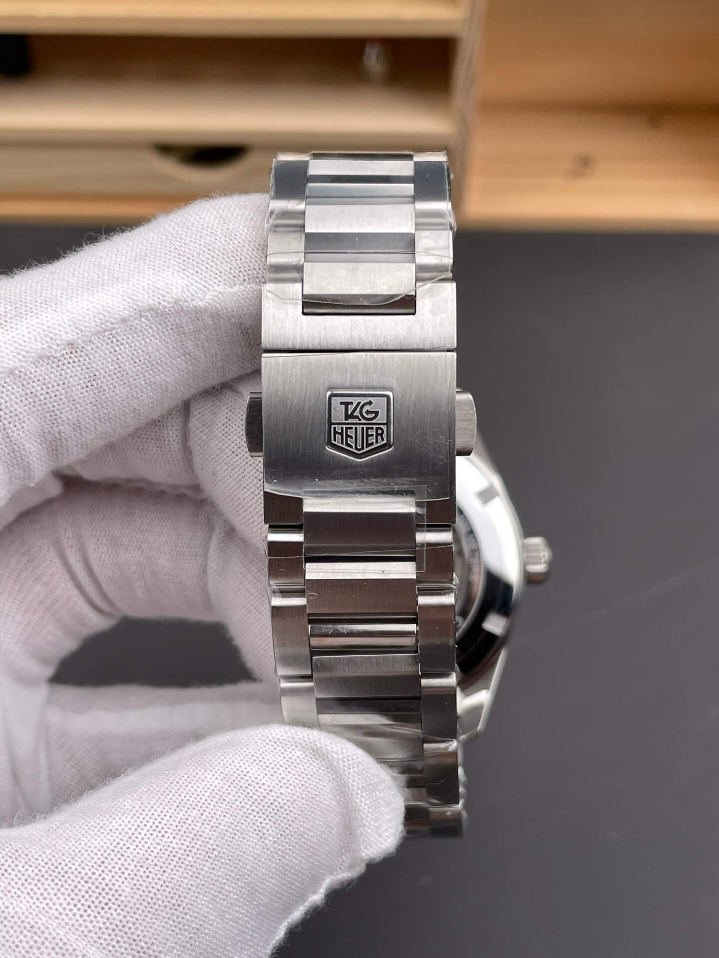 TAG Heuer Carrera Watch WAR201E.BA0723 TAG Heuer Carrera Watch WAR201E.BA0723